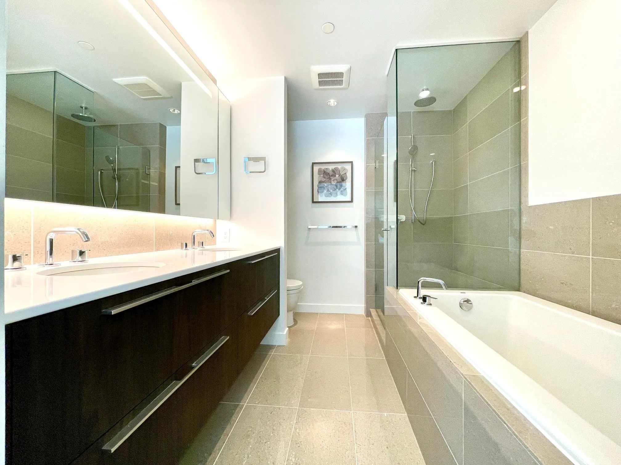 311 6688 Pearson Way