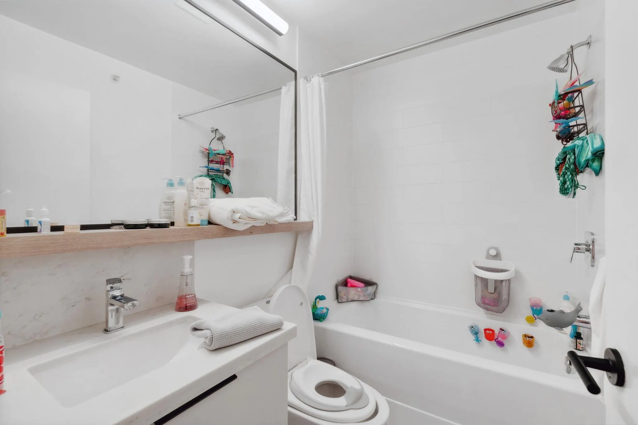 601 3021 St George Street