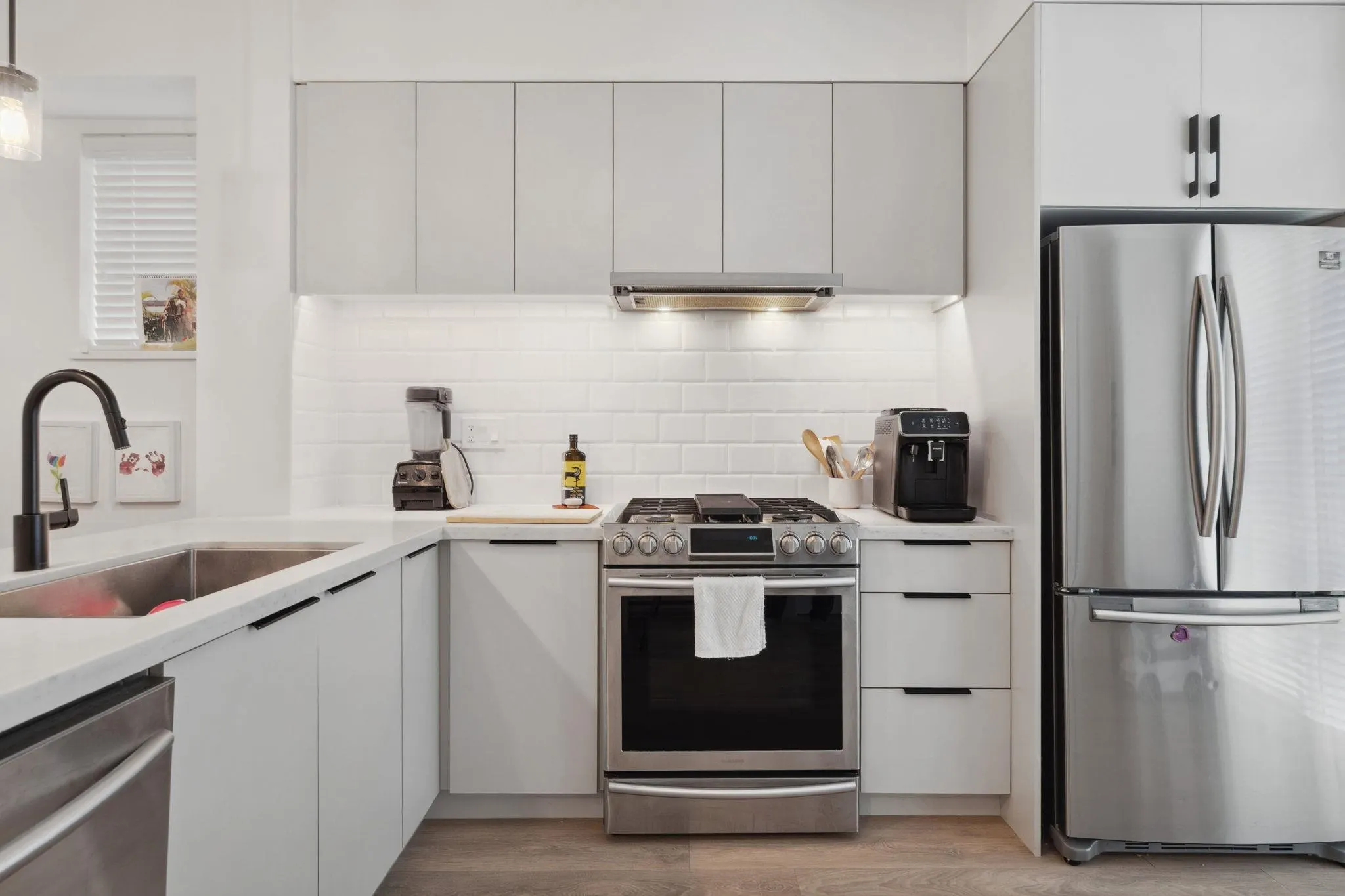 601 3021 St George Street