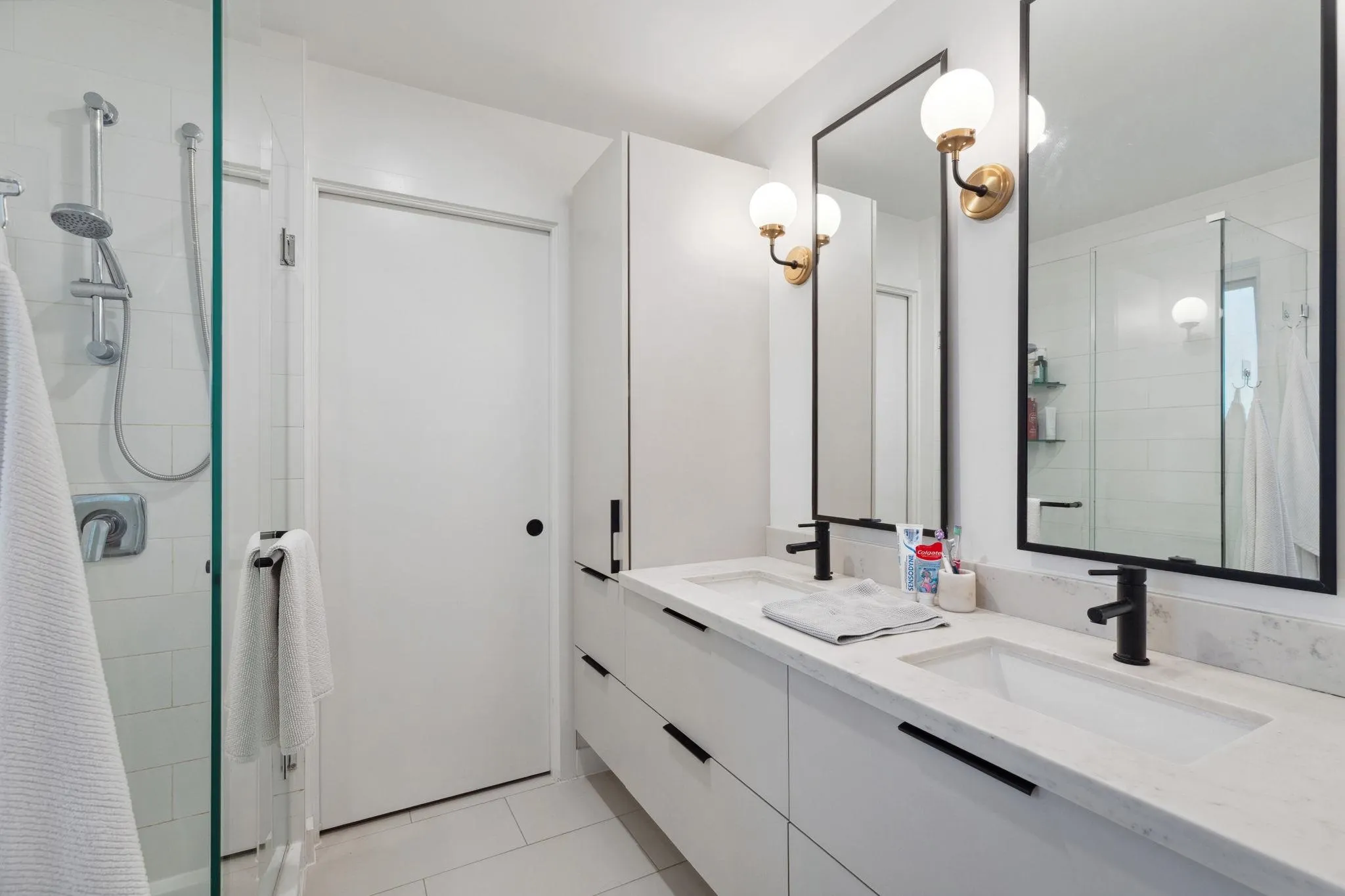 601 3021 St George Street