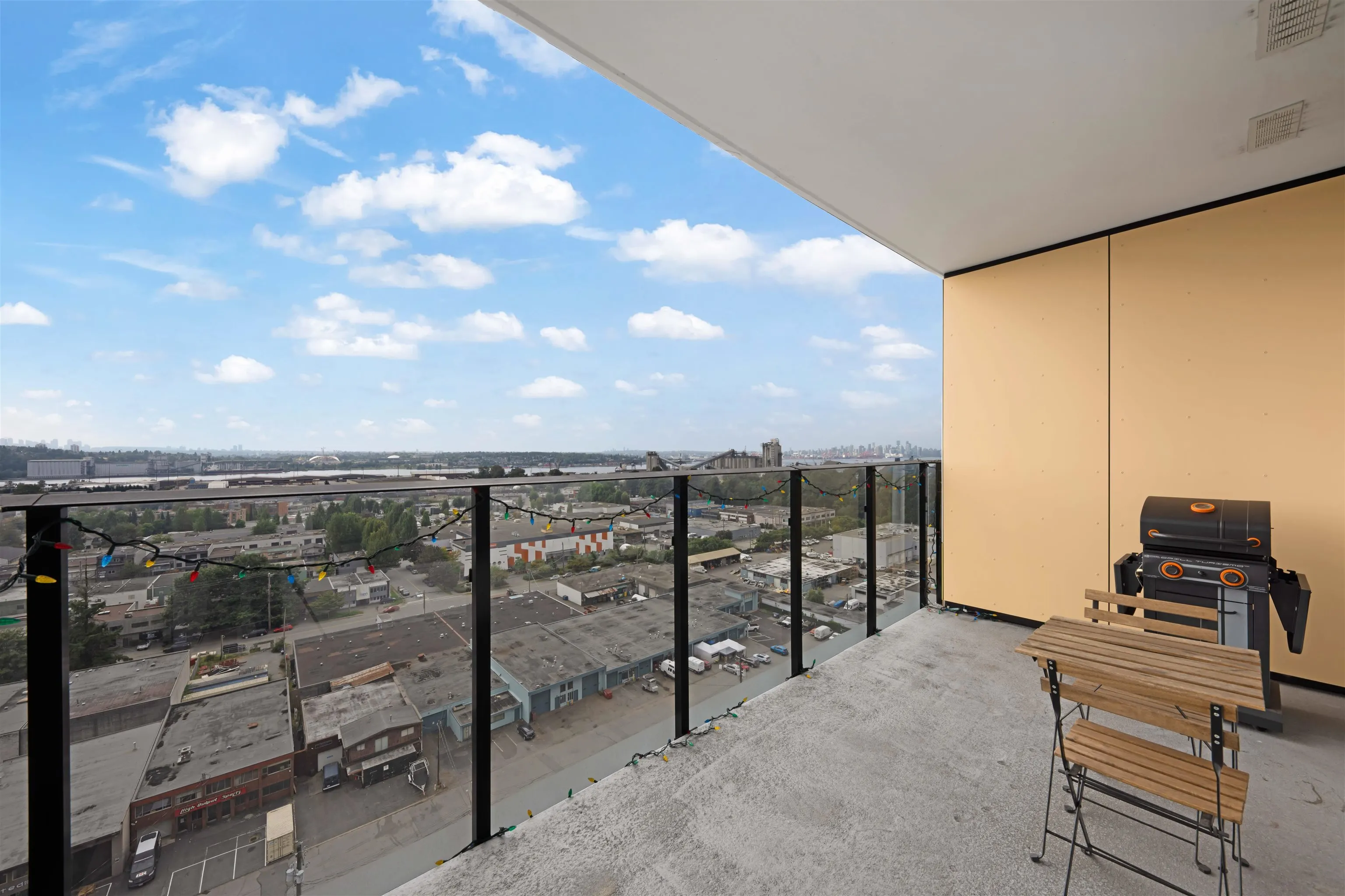 1604 1471 Hunter Street