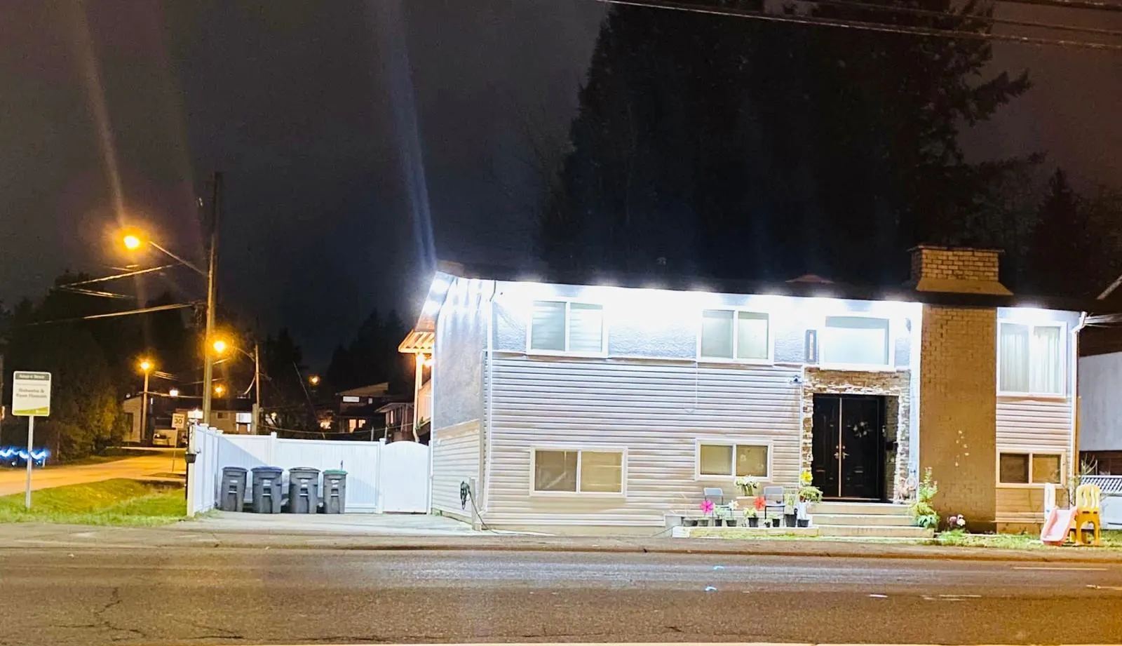 12472 100 Avenue