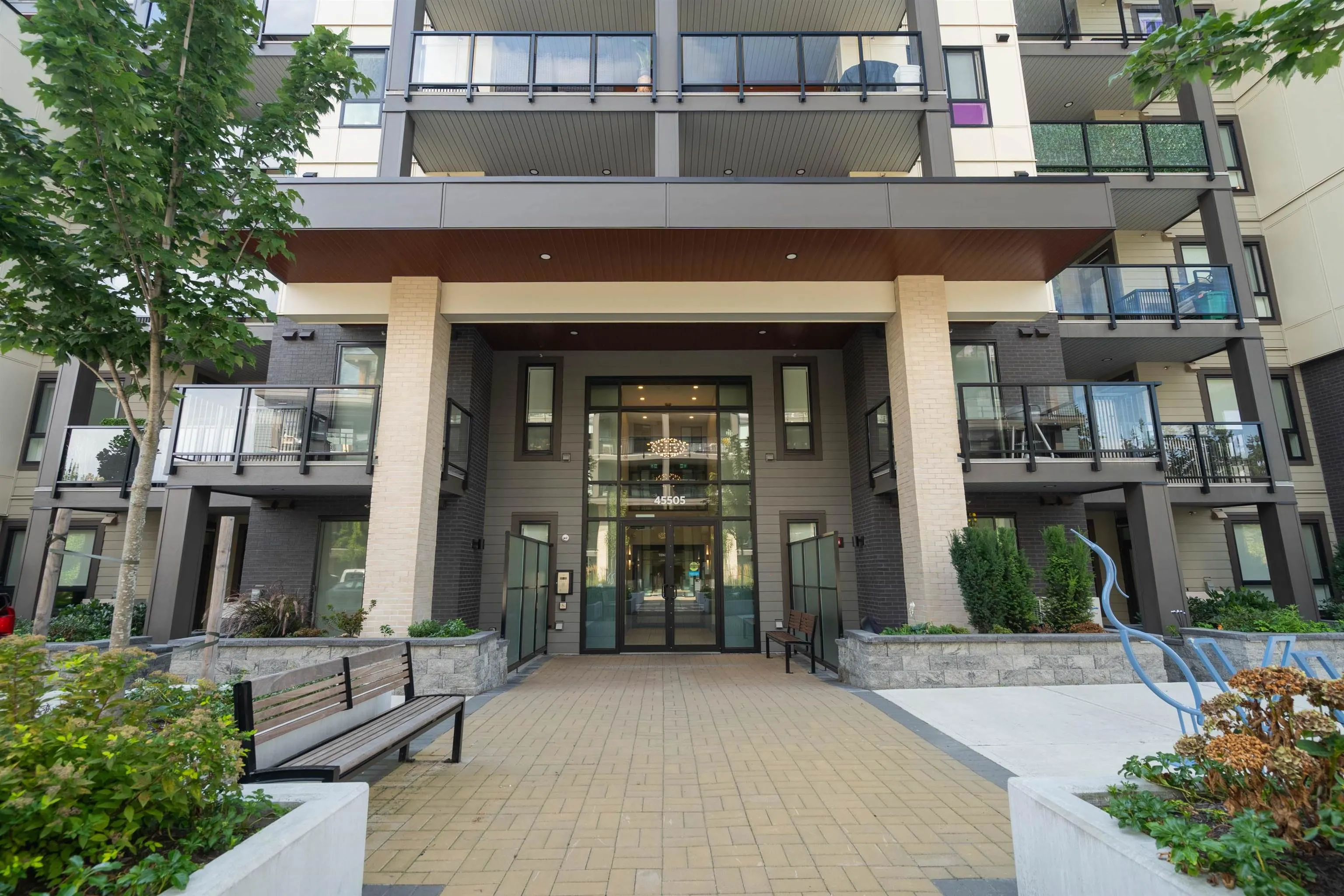 104 45505 Campus Drive