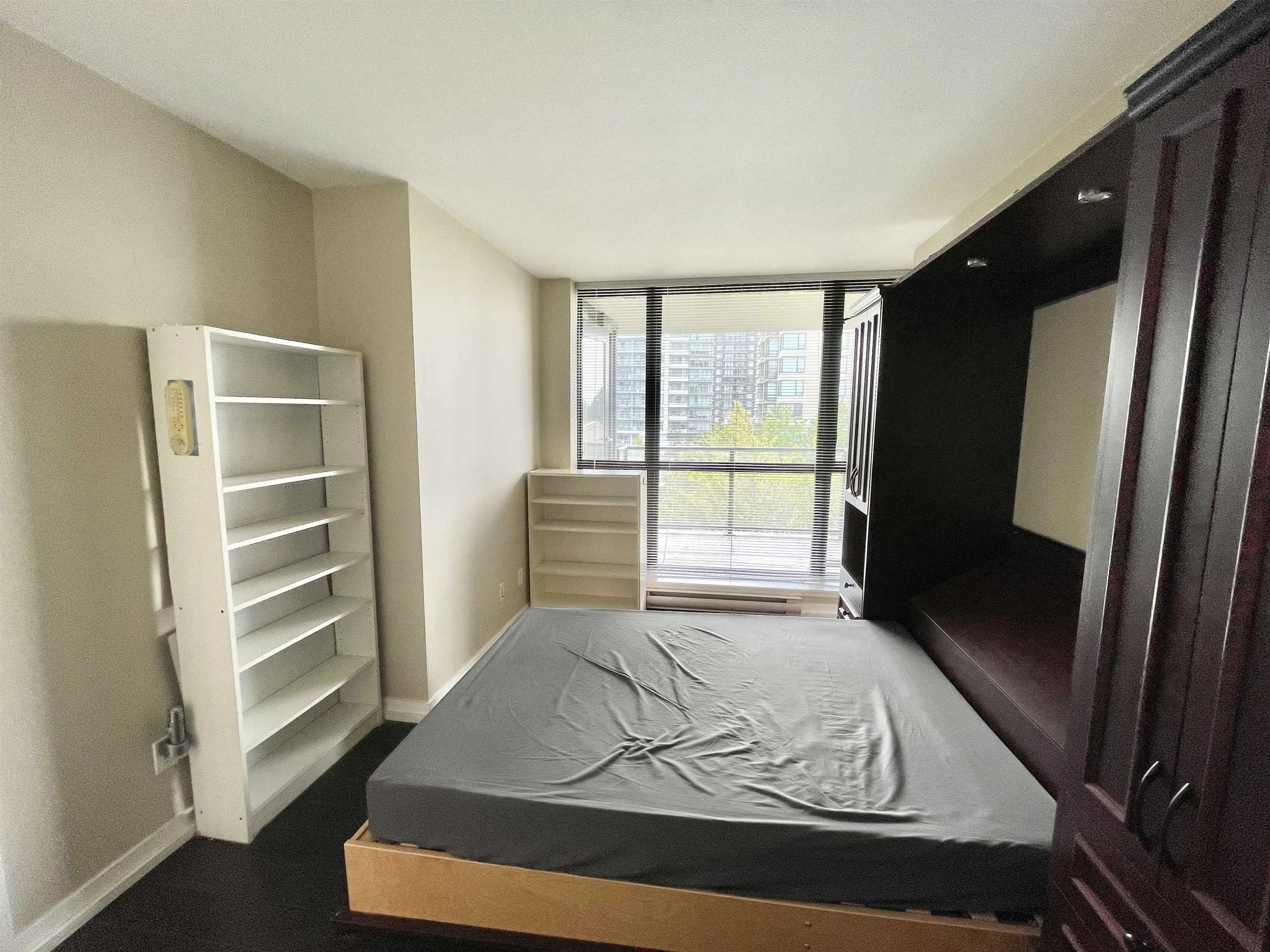 809 9180 Hemlock Drive