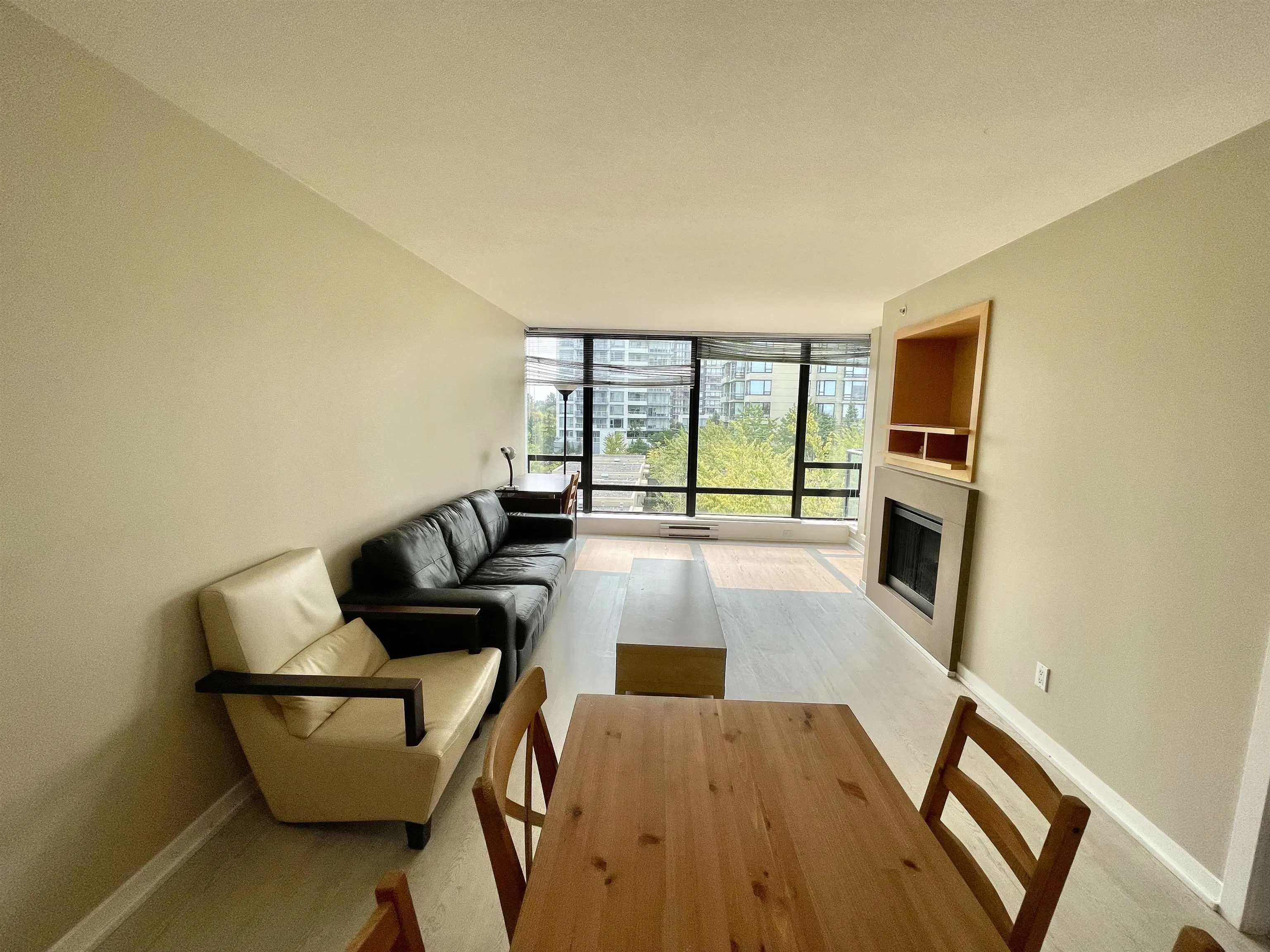809 9180 Hemlock Drive