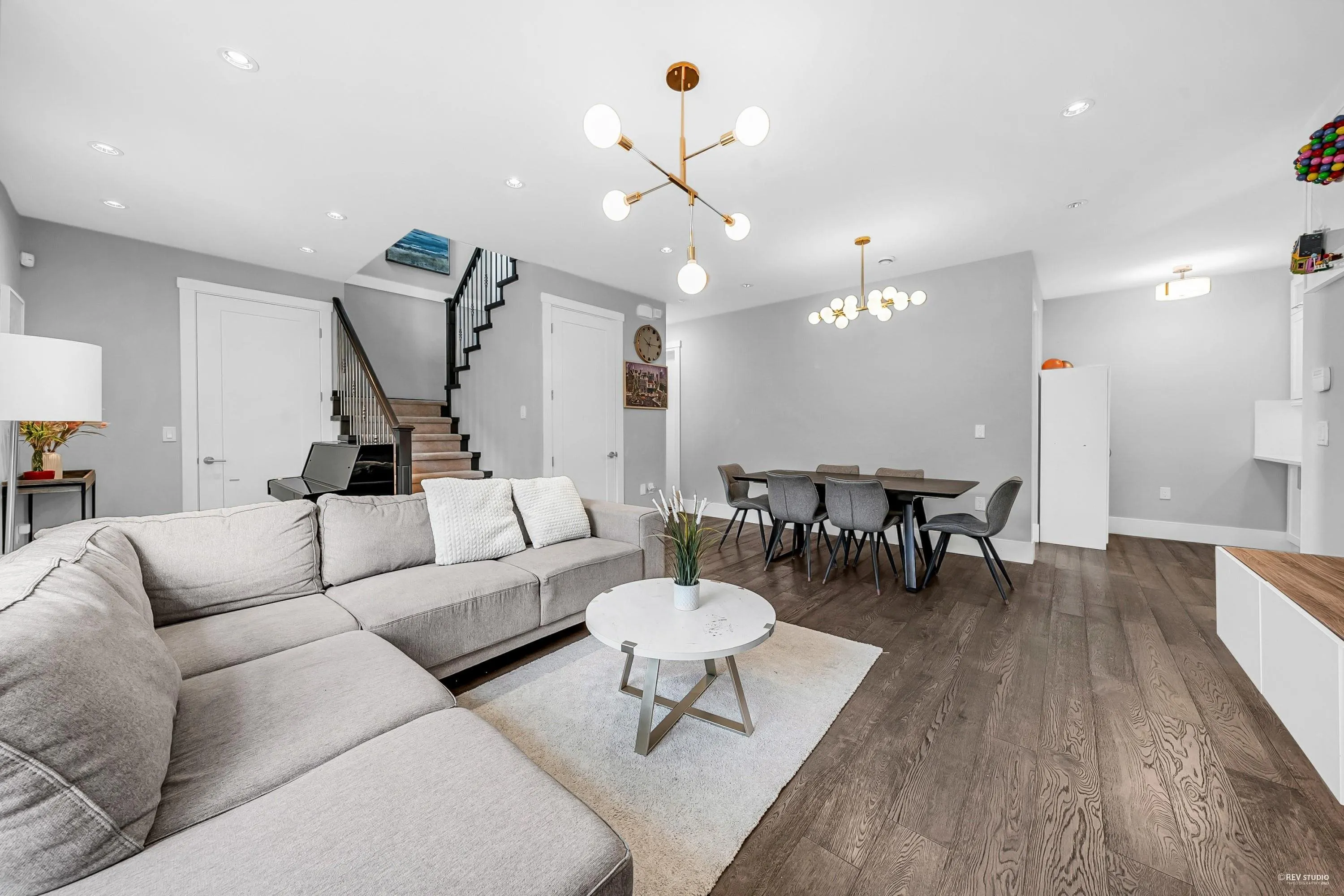 5488 Canada Way