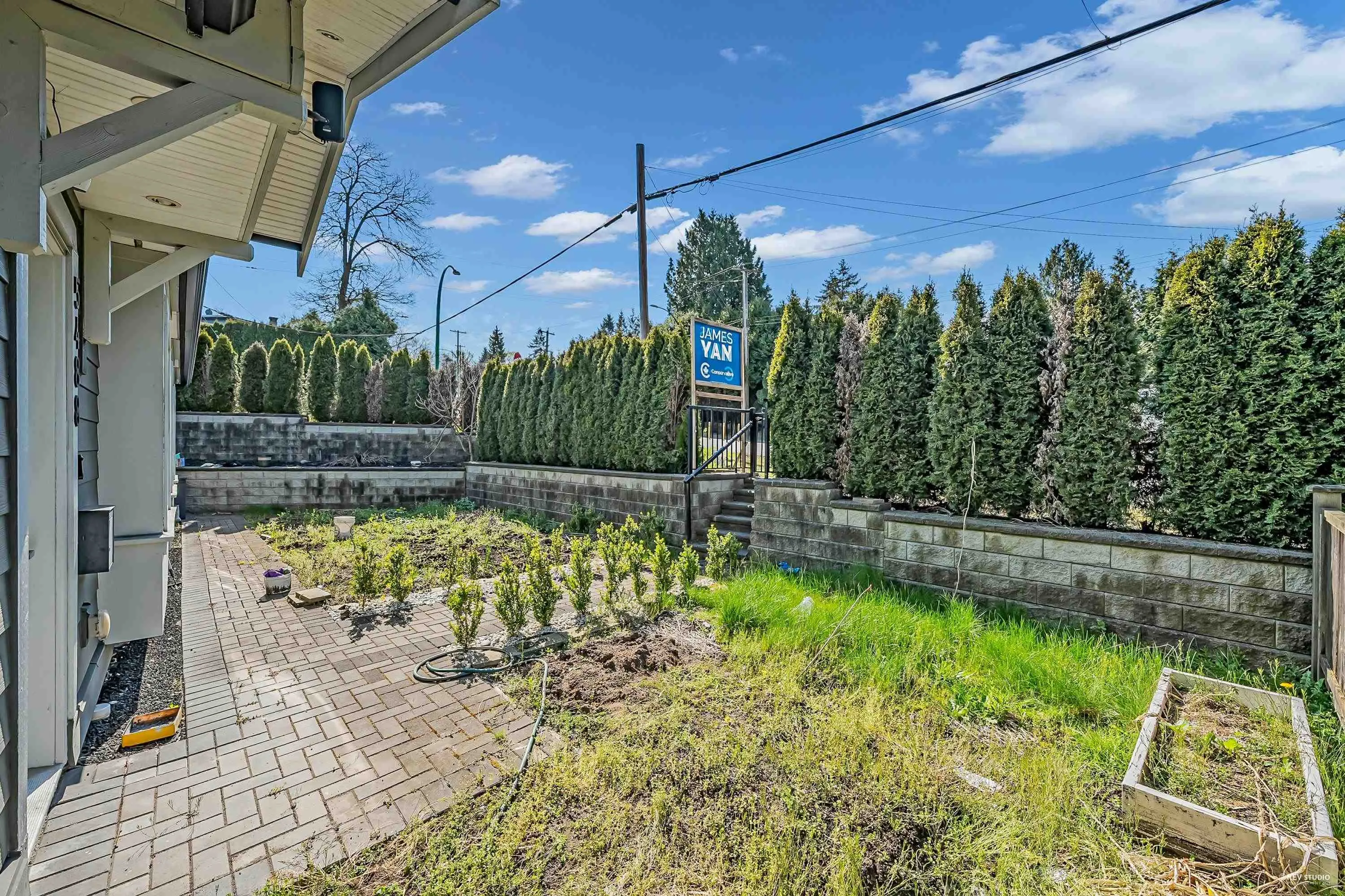 5488 Canada Way