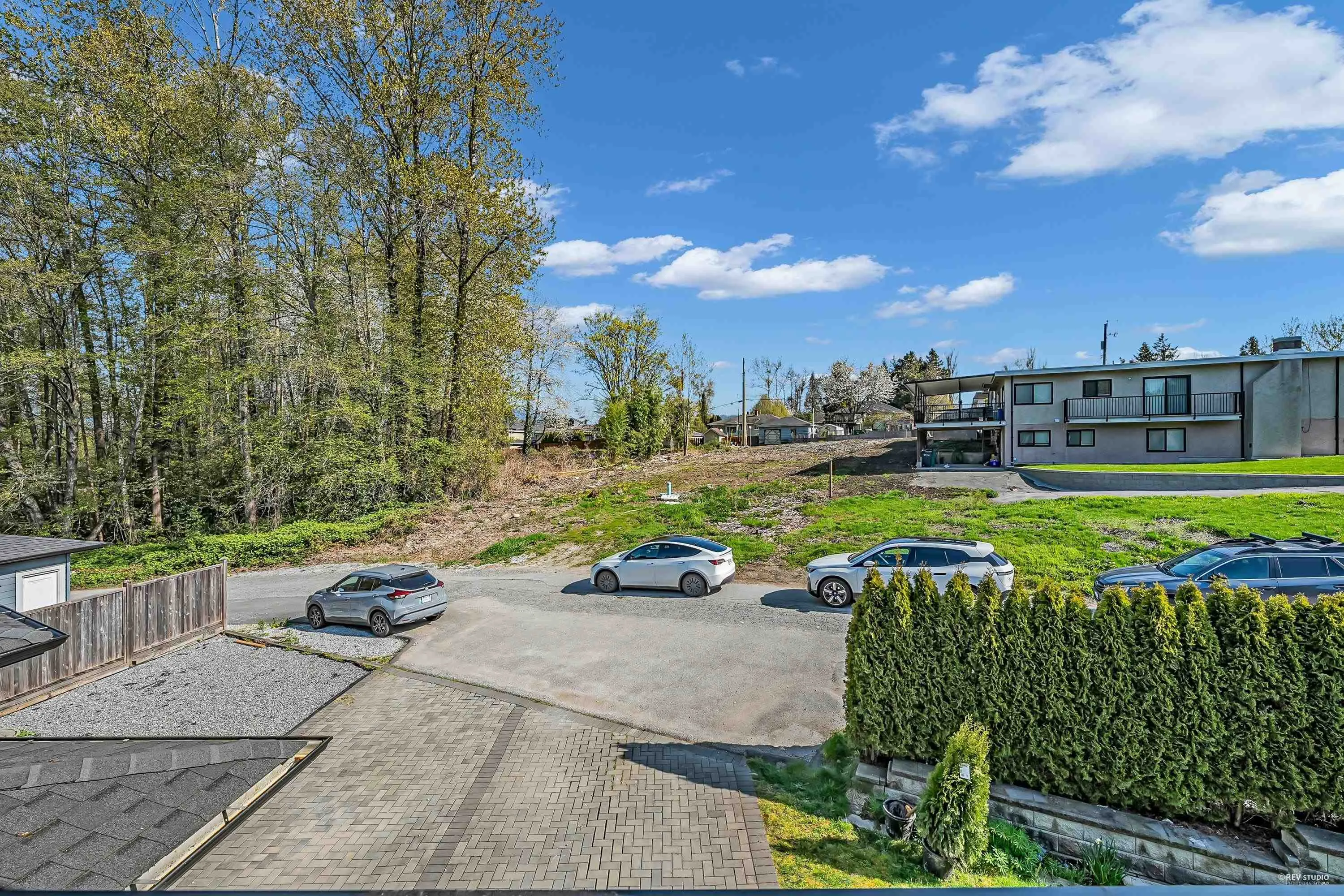 5488 Canada Way