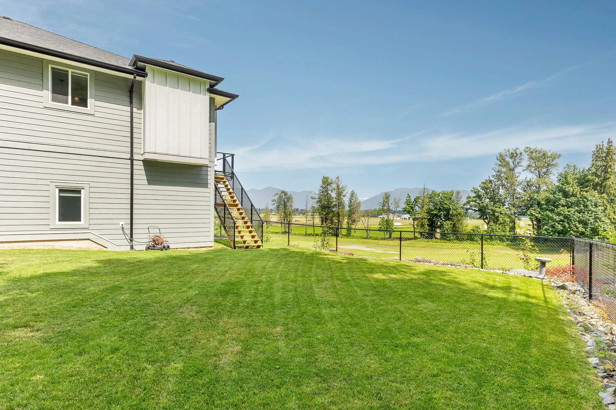 17 50778 Ledgestone Place
