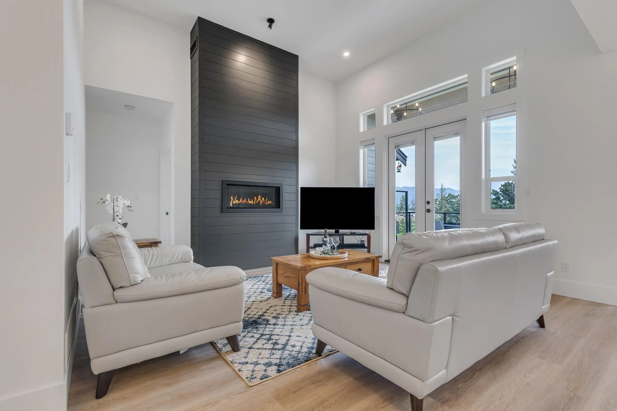17 50778 Ledgestone Place