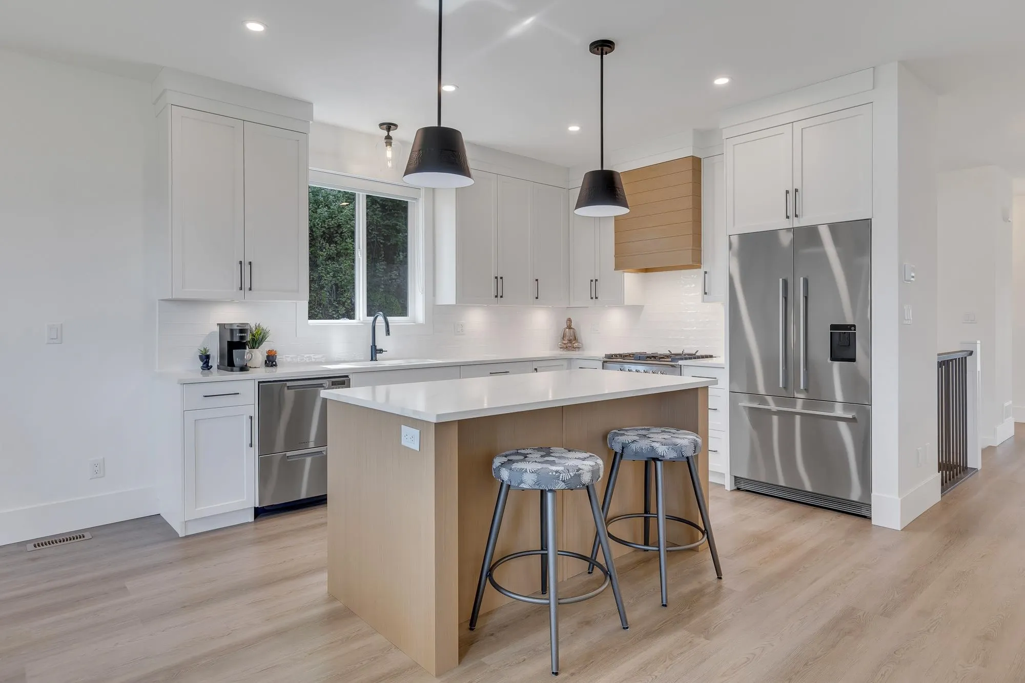 17 50778 Ledgestone Place