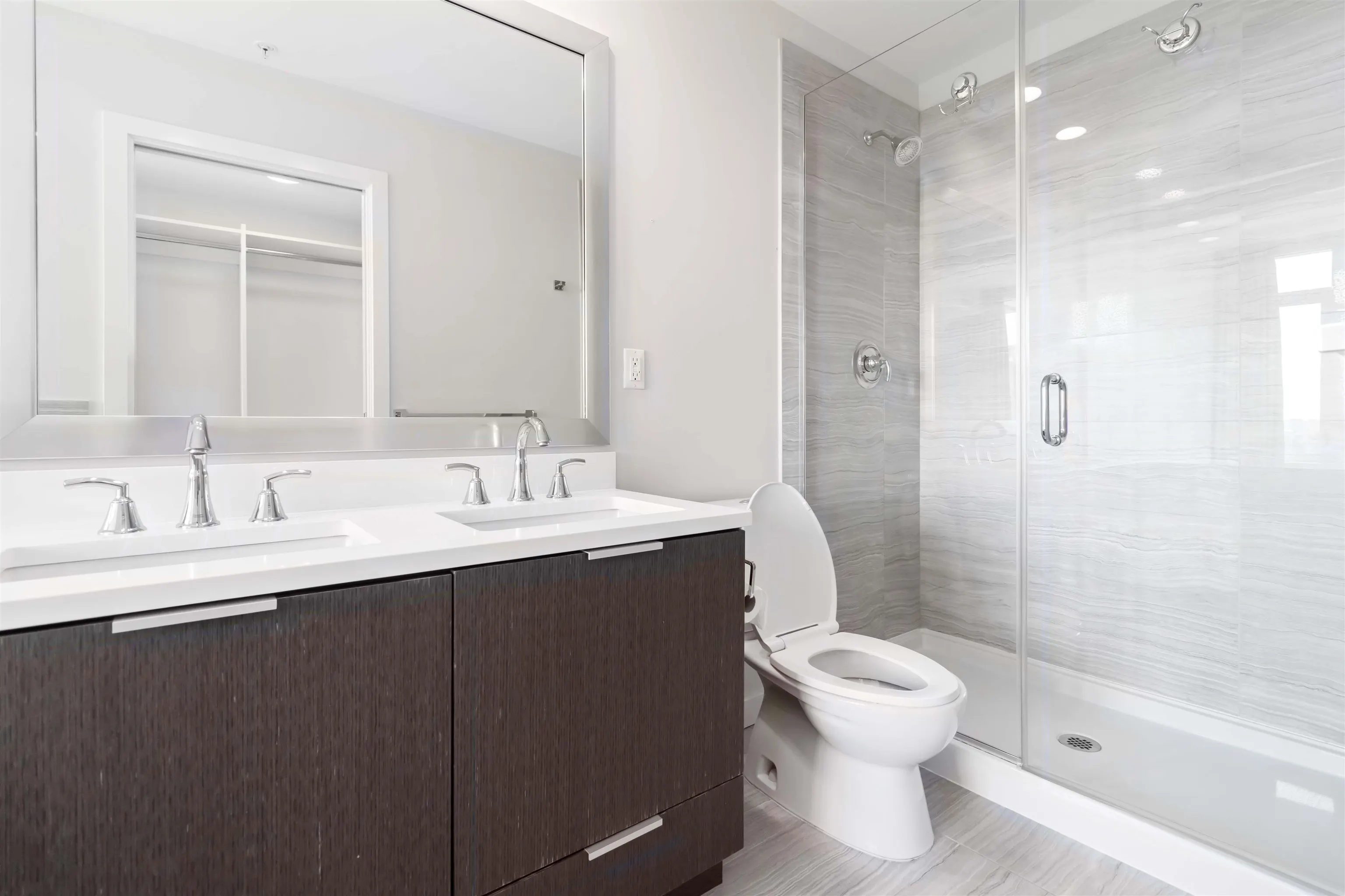 1507 8688 Hazelbridge Way