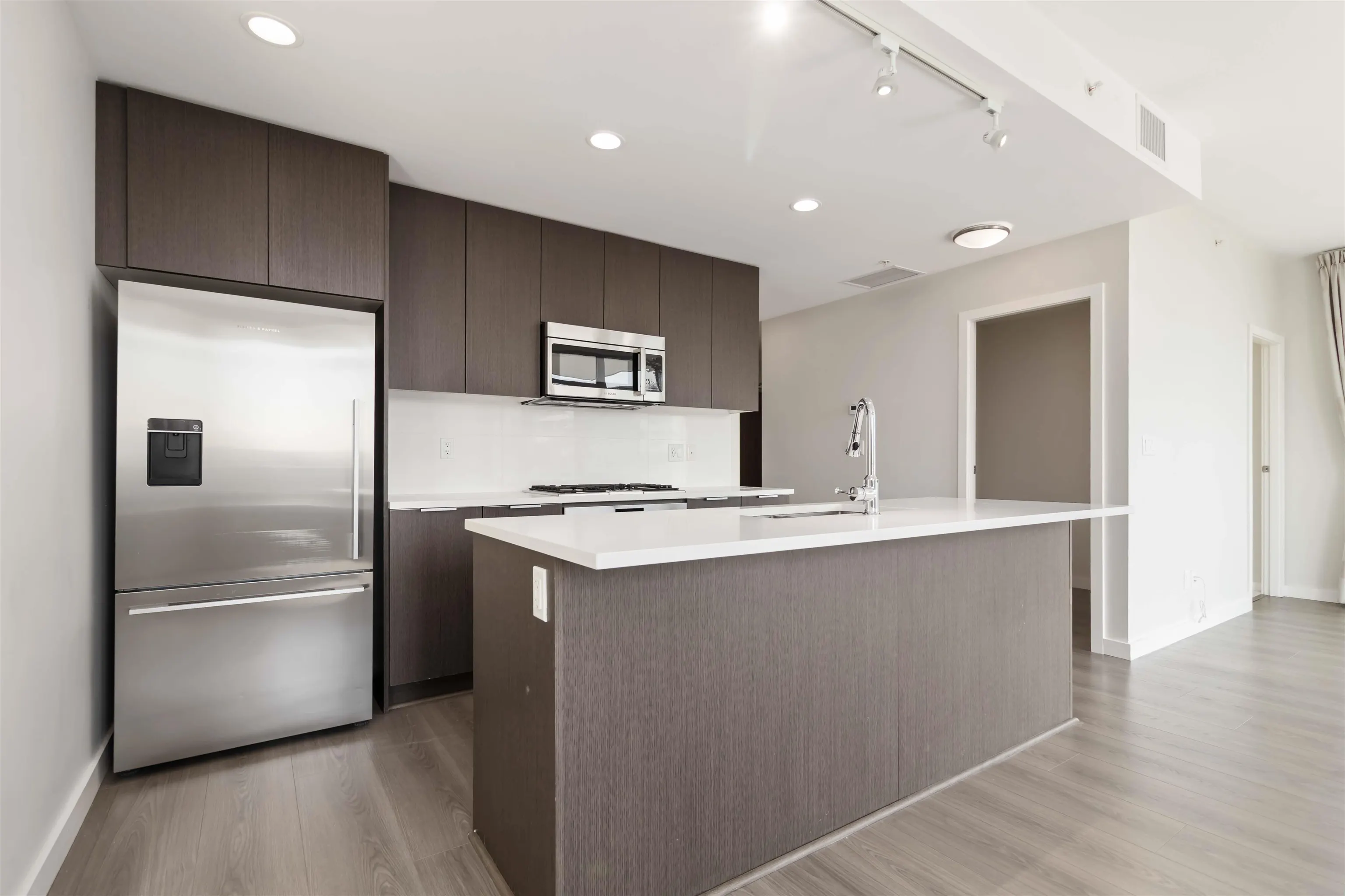 1507 8688 Hazelbridge Way