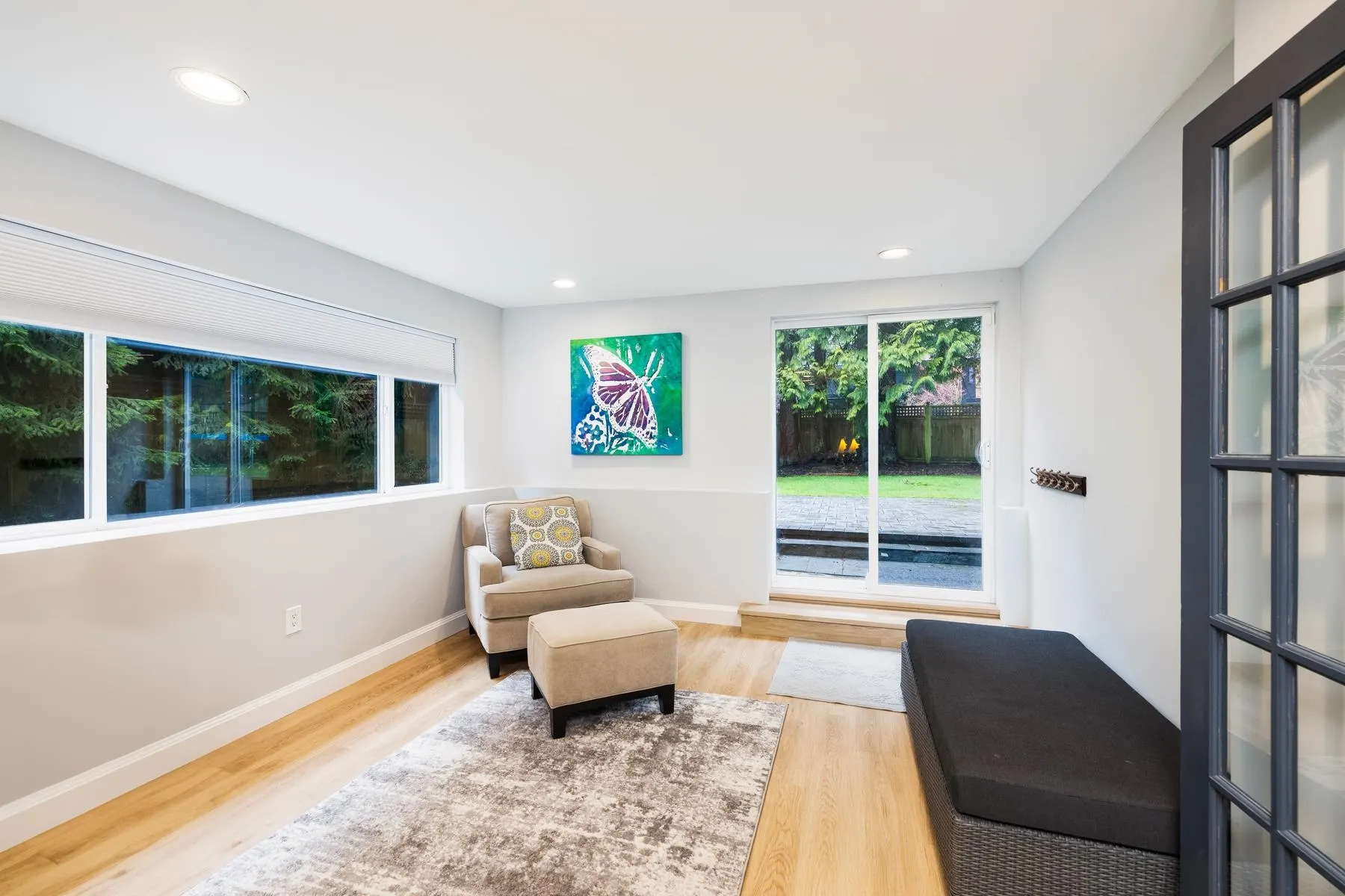 4233 Capilano Road