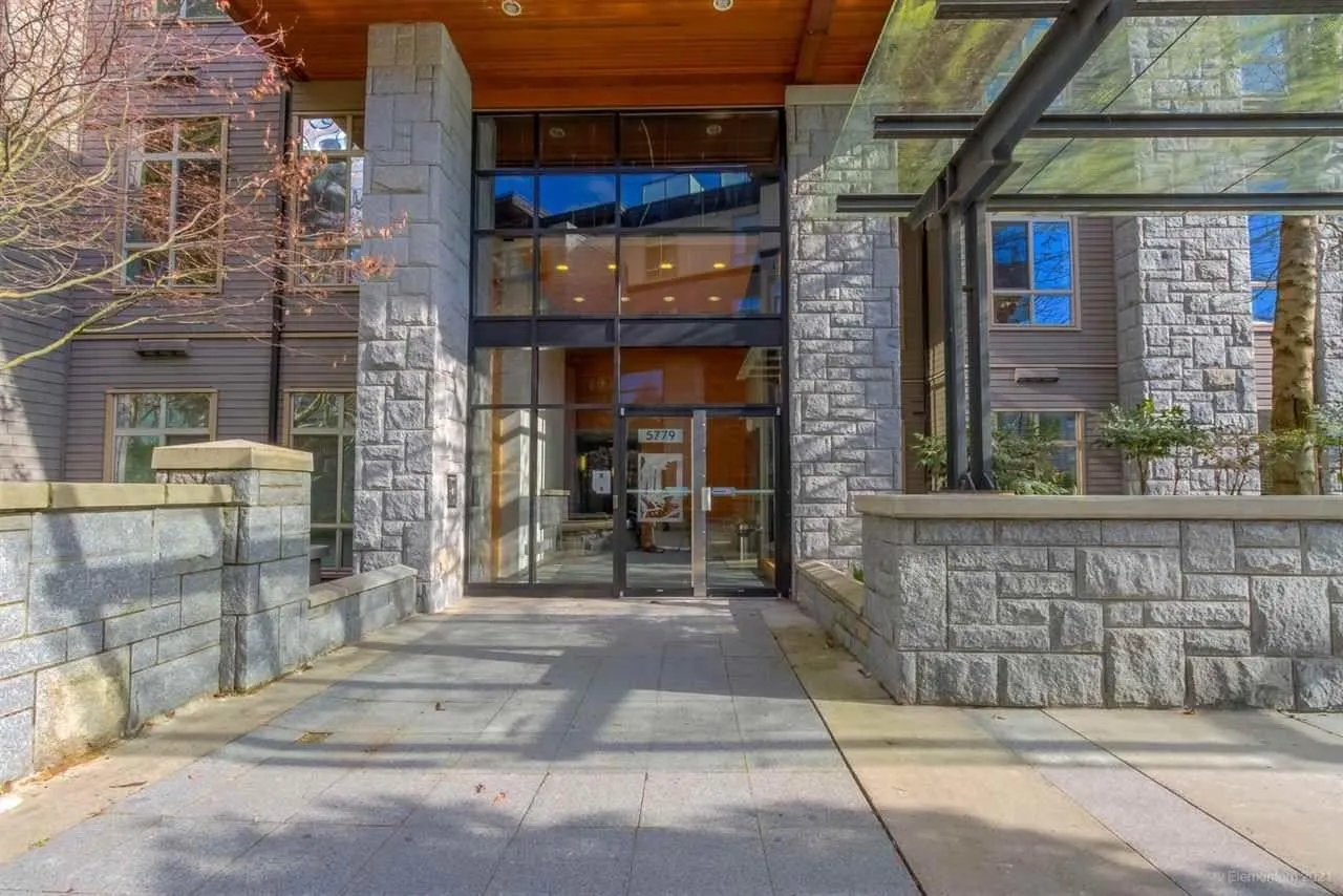 305 5779 Birney Avenue