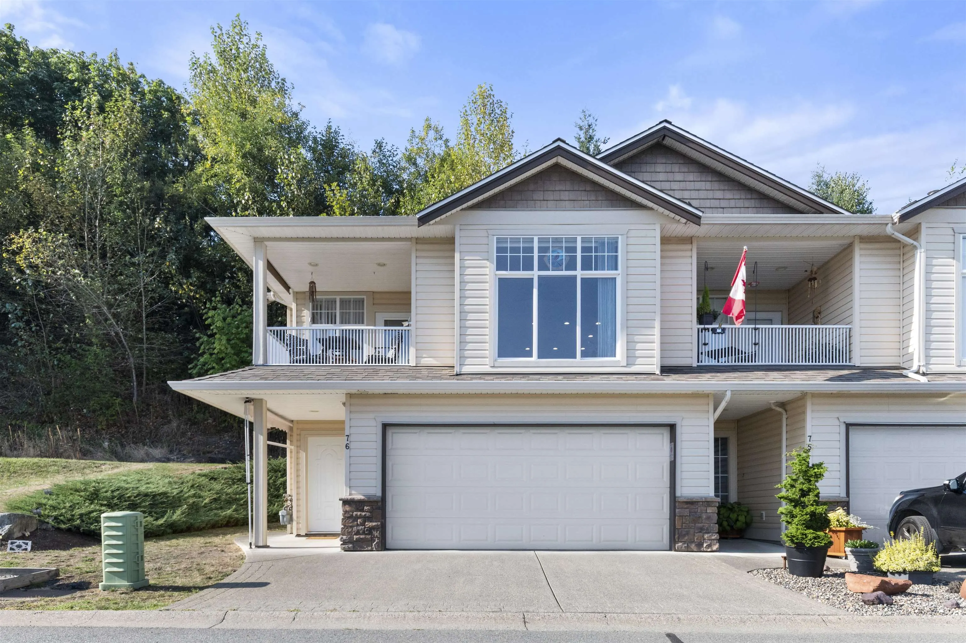 76 8590 Sunrise Drive
