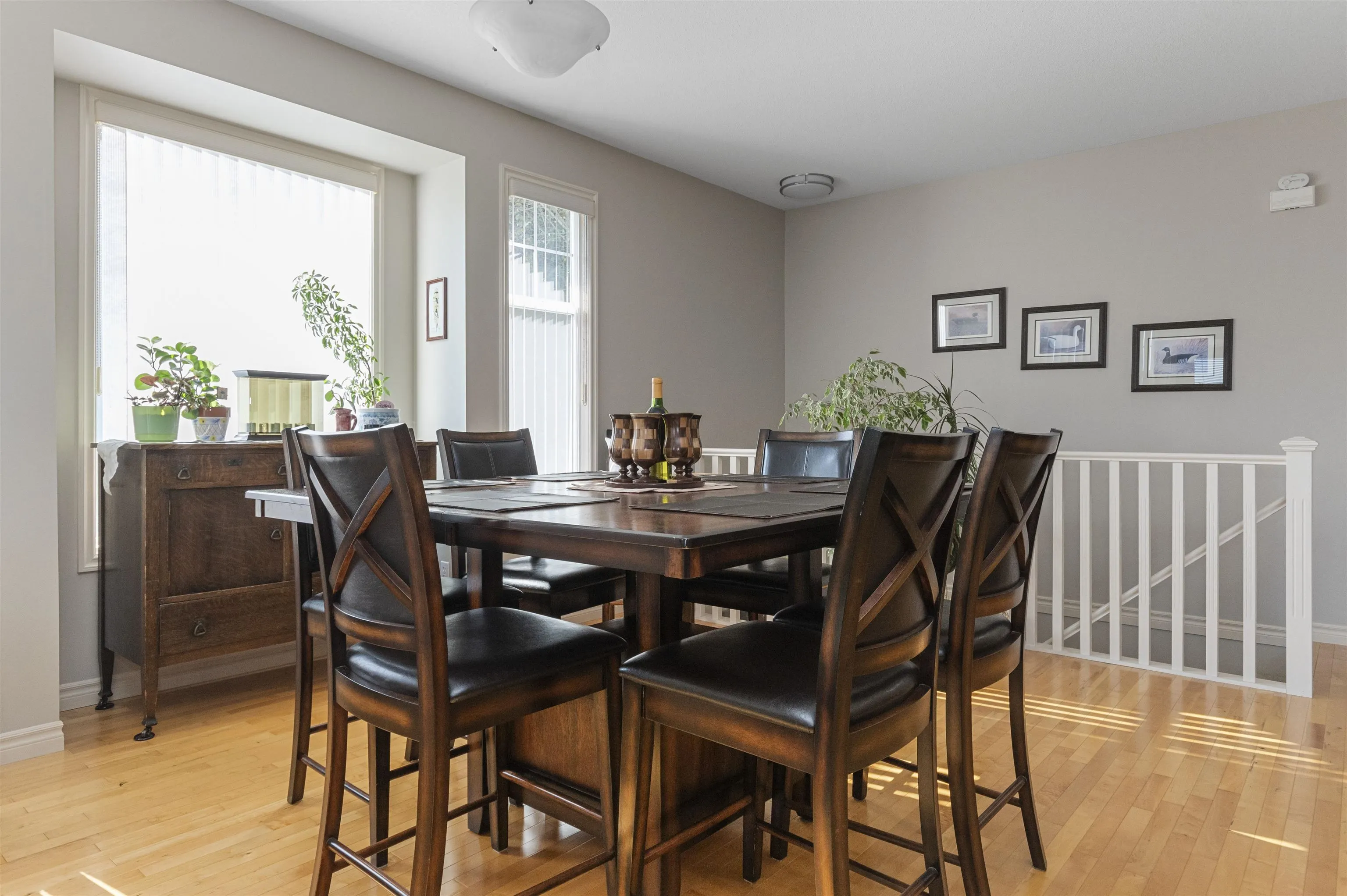 76 8590 Sunrise Drive
