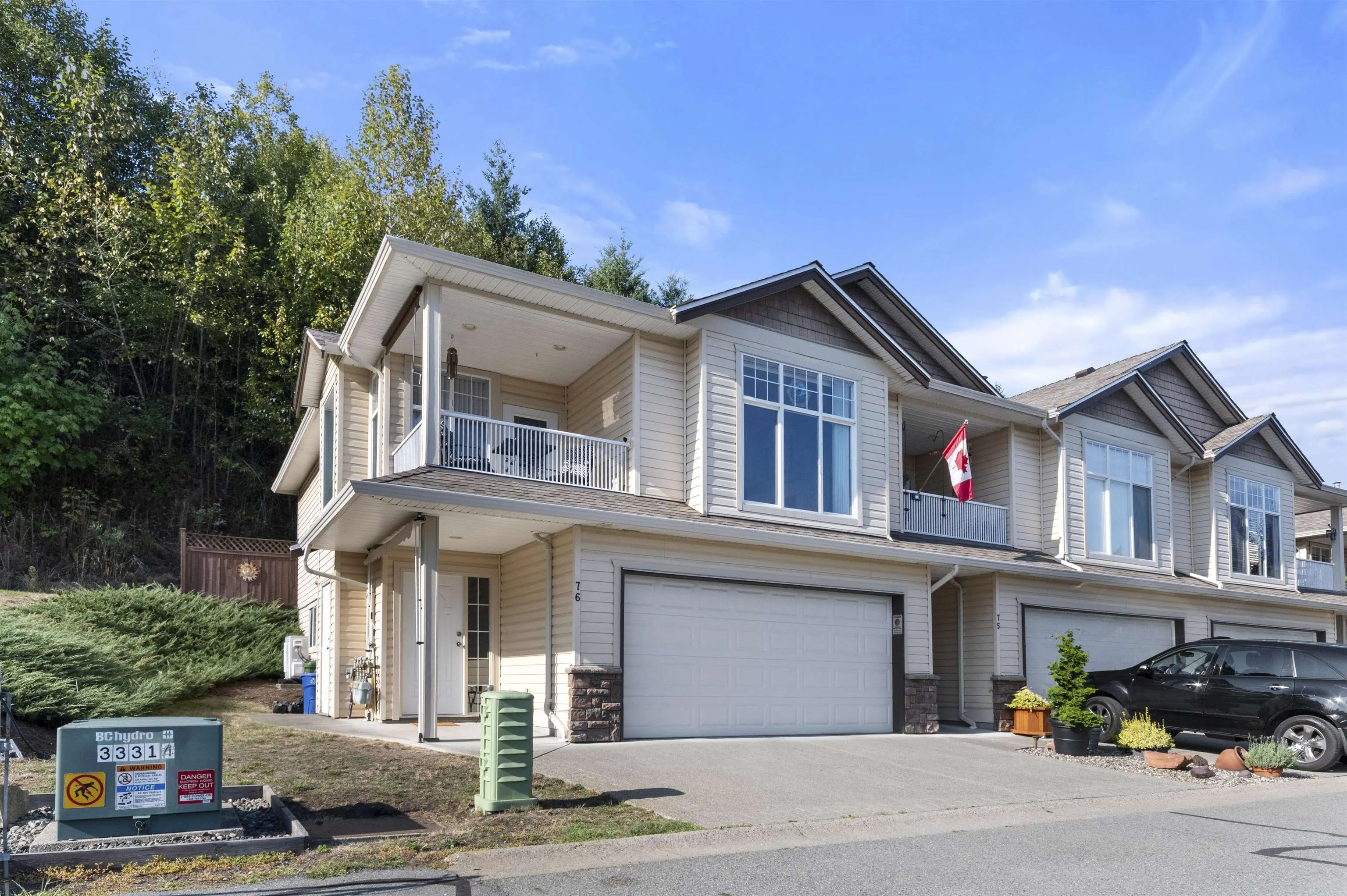 76 8590 Sunrise Drive