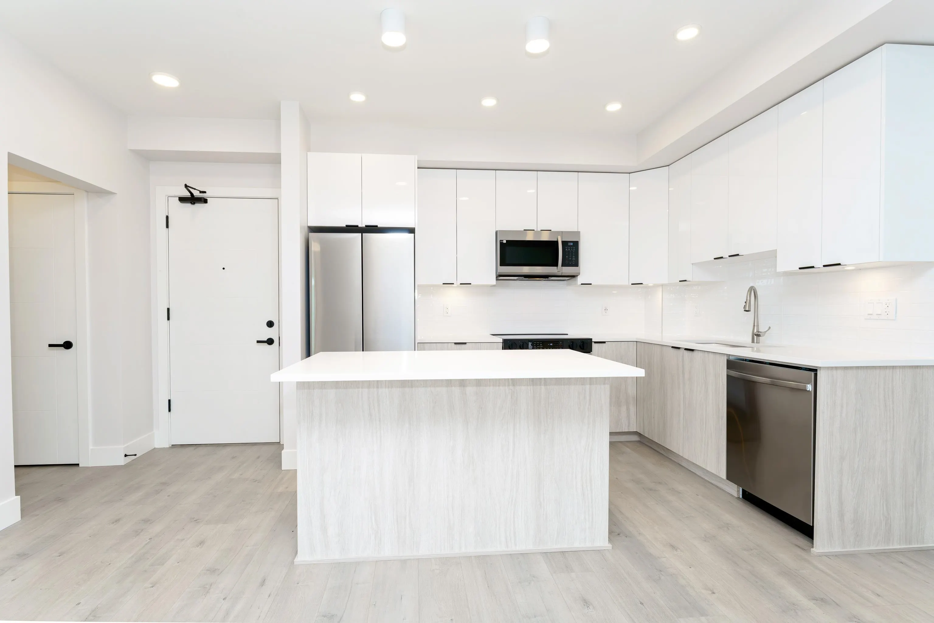322 13458 95 Avenue