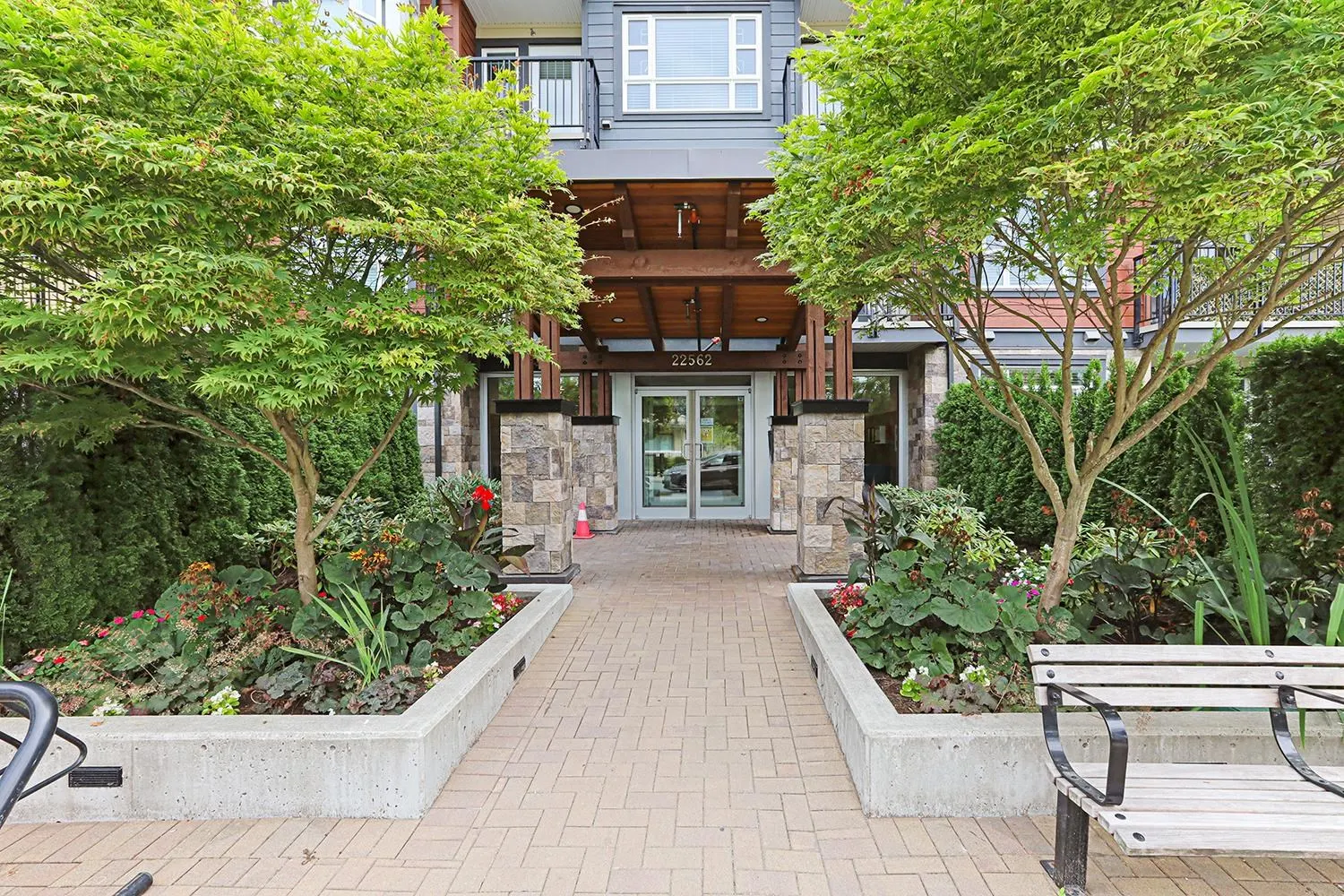 304 22562 121 Avenue