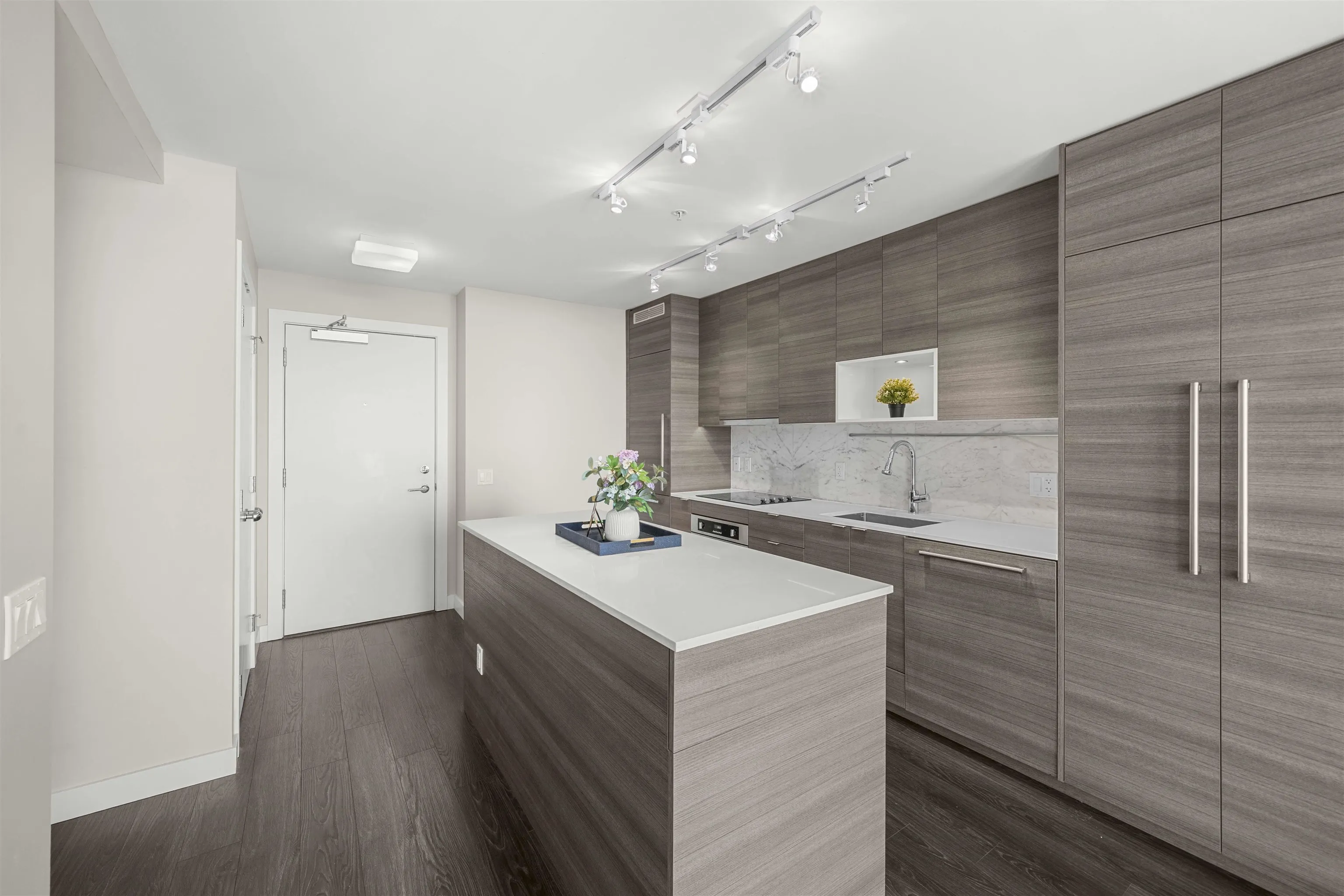 3501 13398 104 Avenue