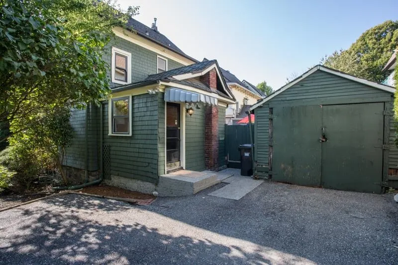 403 Ninth Street