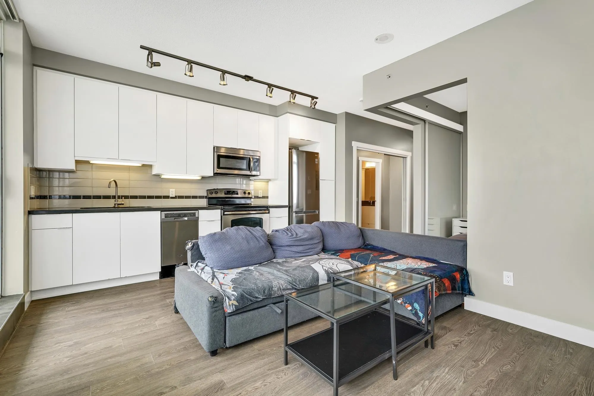 708 9025 Highland Court