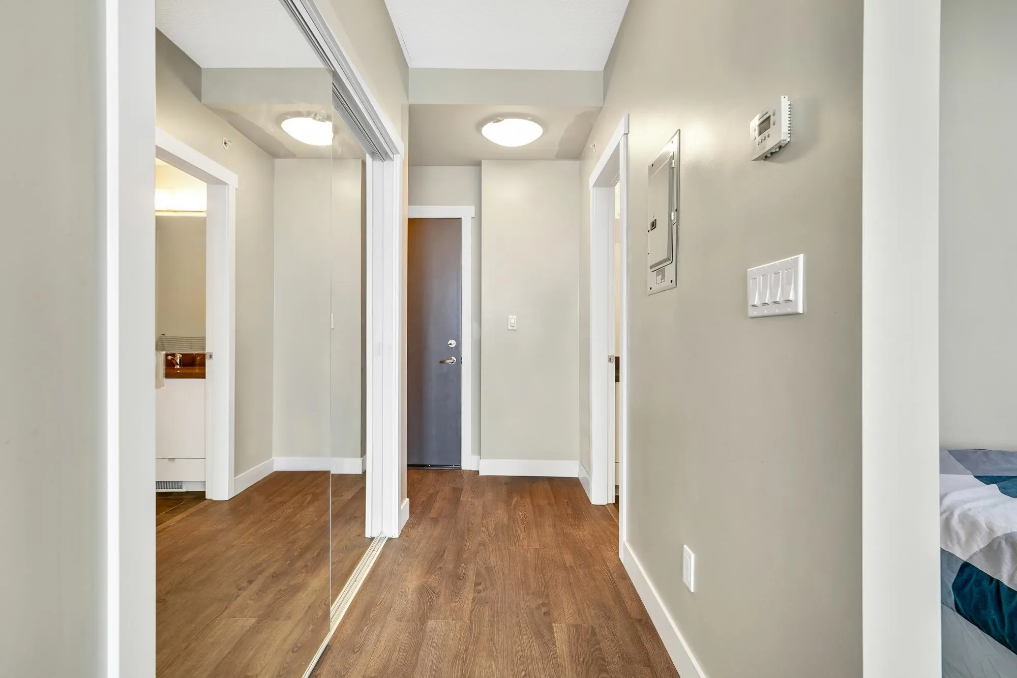 708 9025 Highland Court