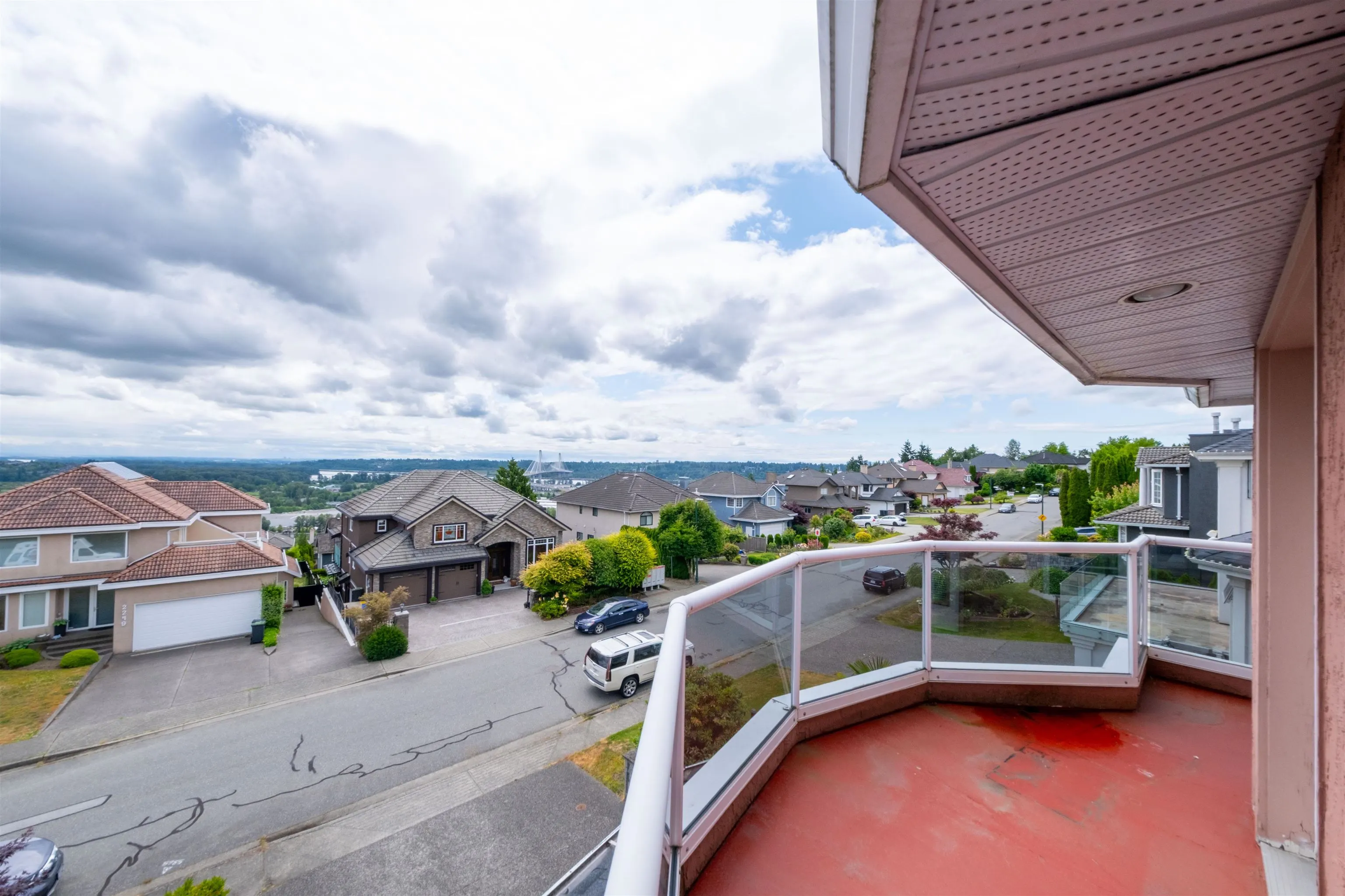 2248 Sicamous Avenue