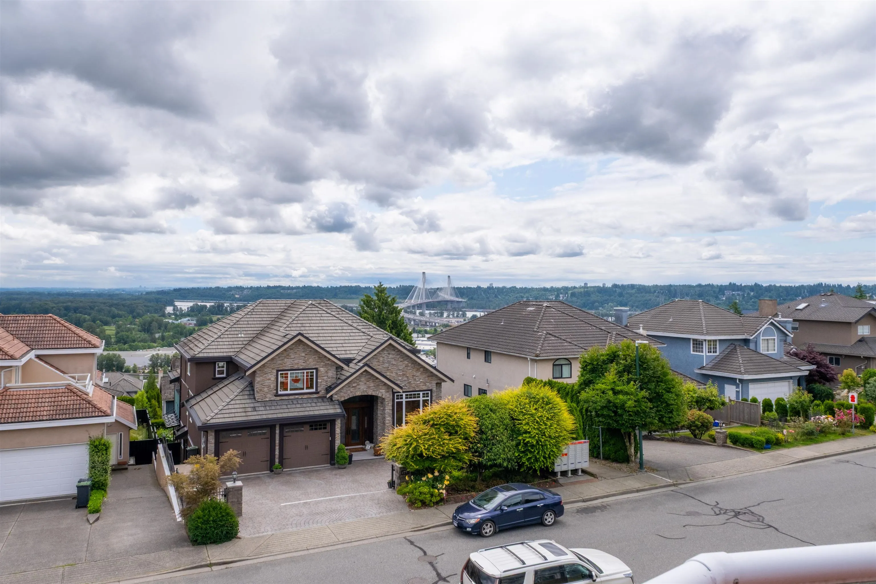 2248 Sicamous Avenue
