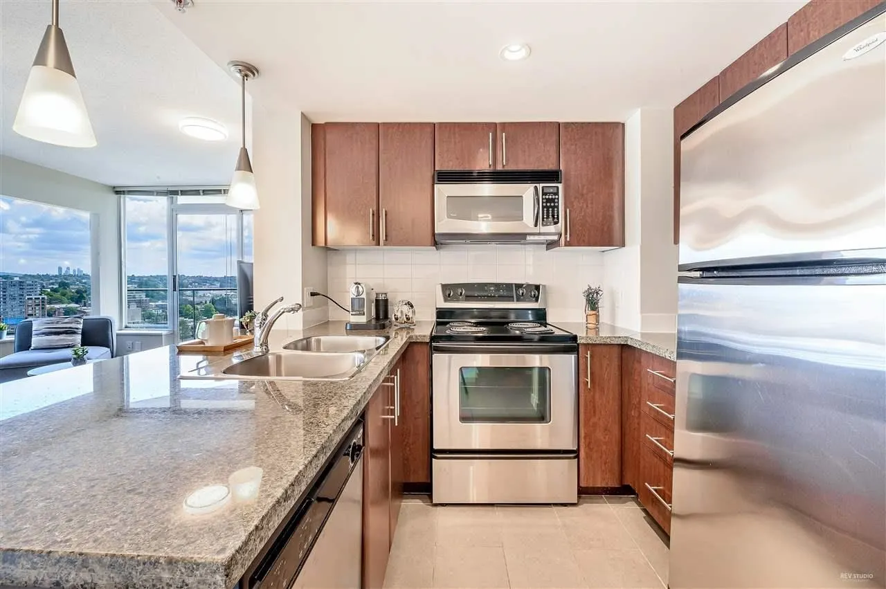 220X 58 Keefer Place