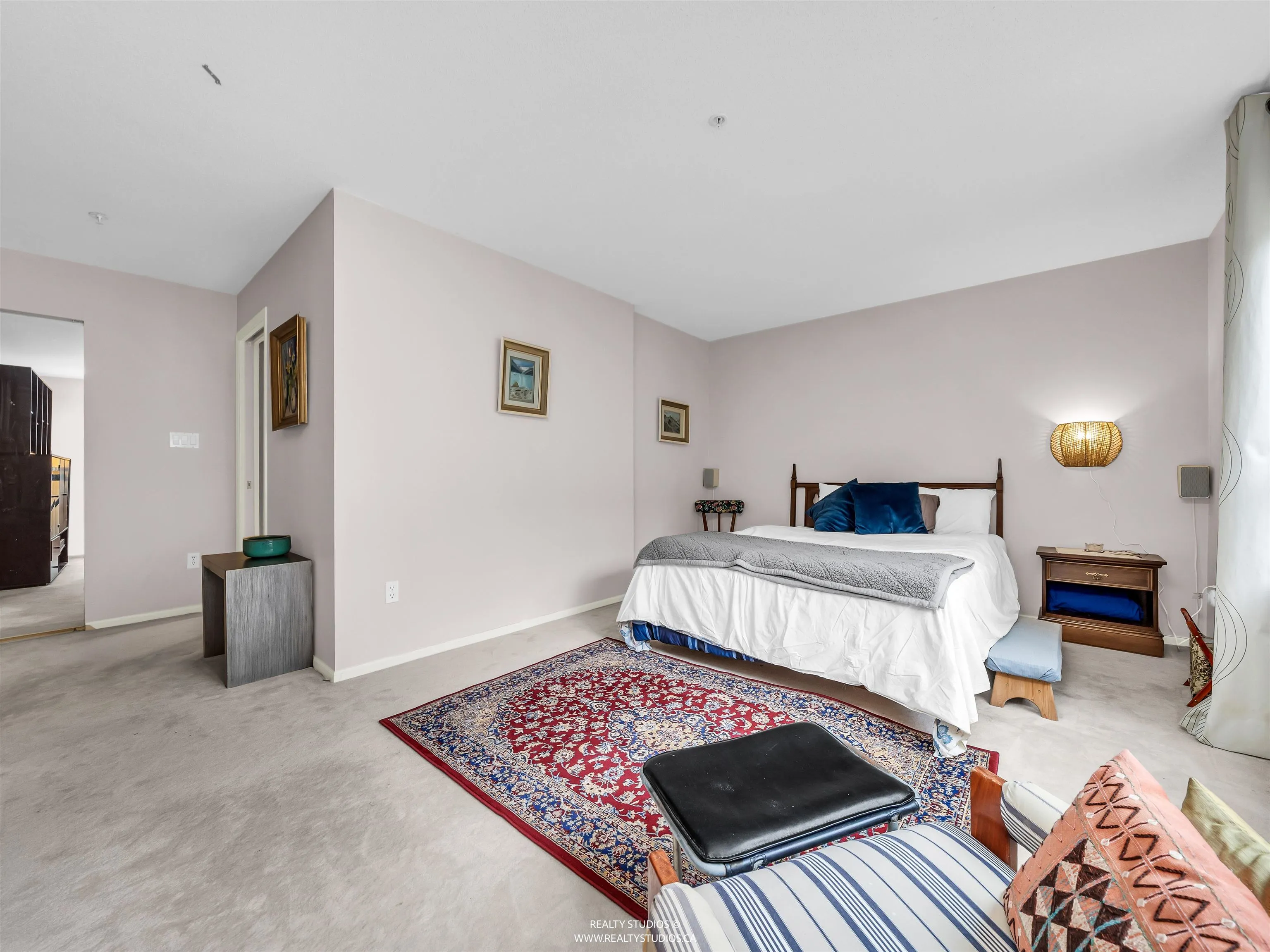 302 3670 Banff Court