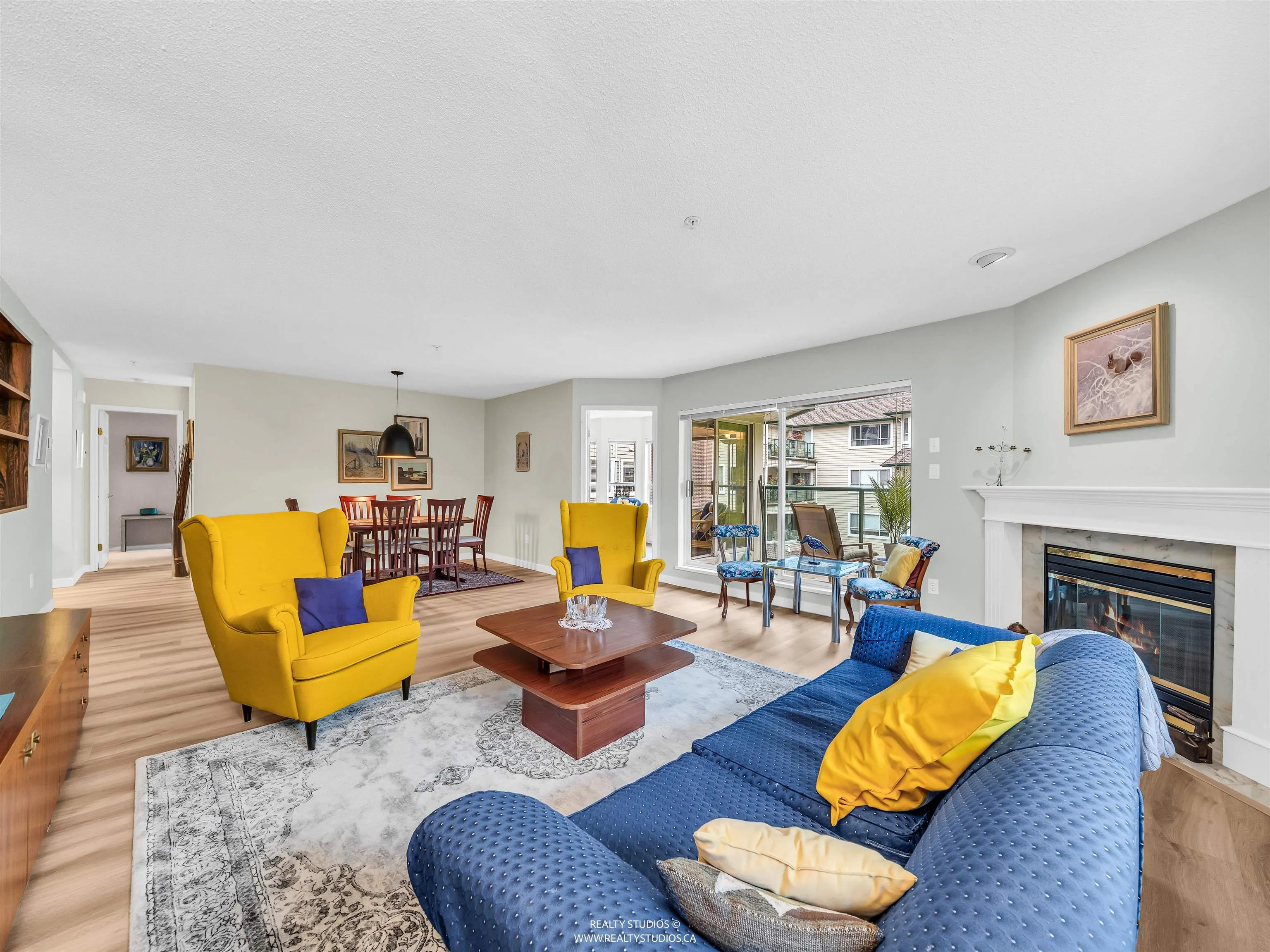 302 3670 Banff Court