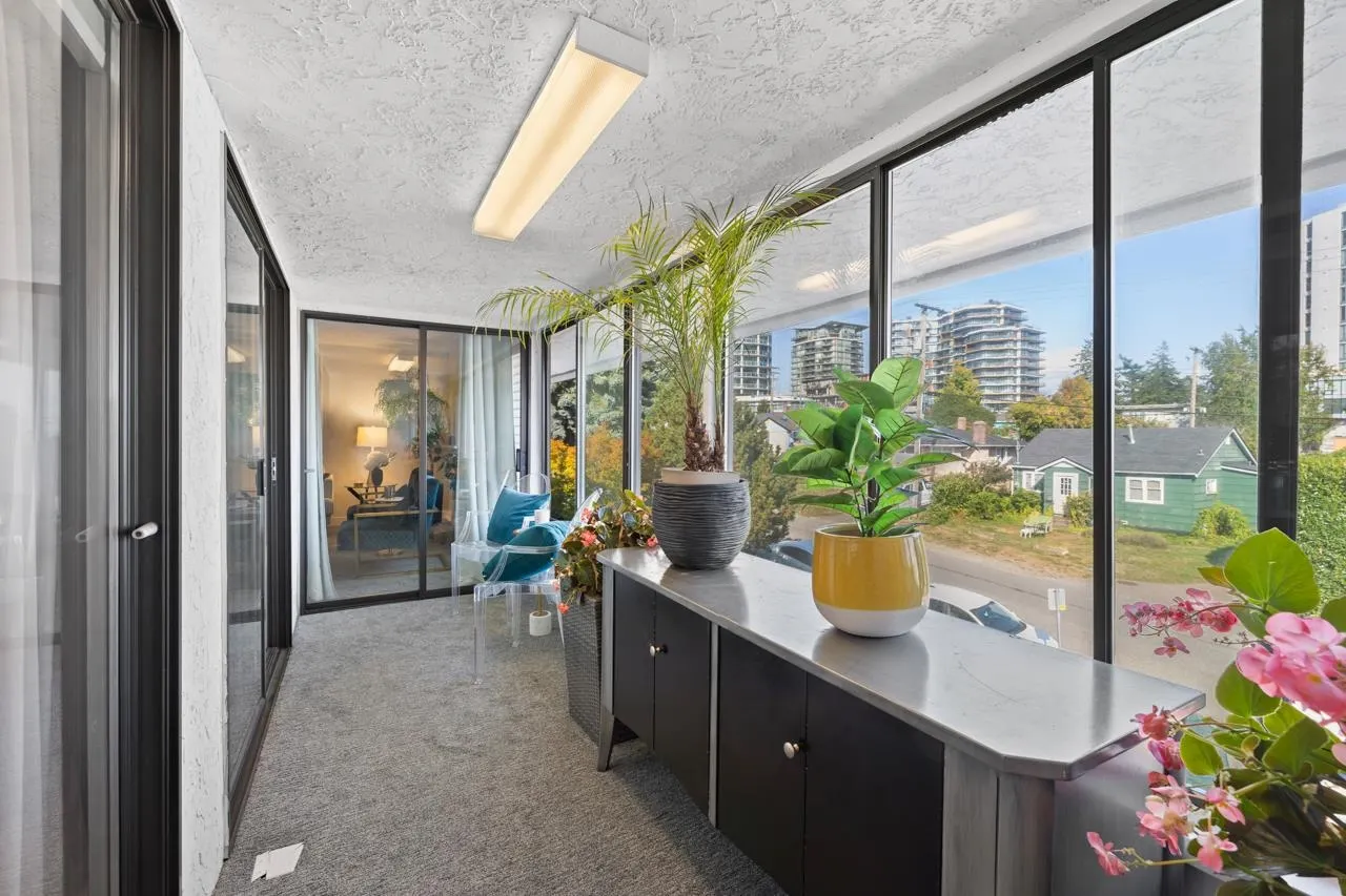 302 1355 Winter Street