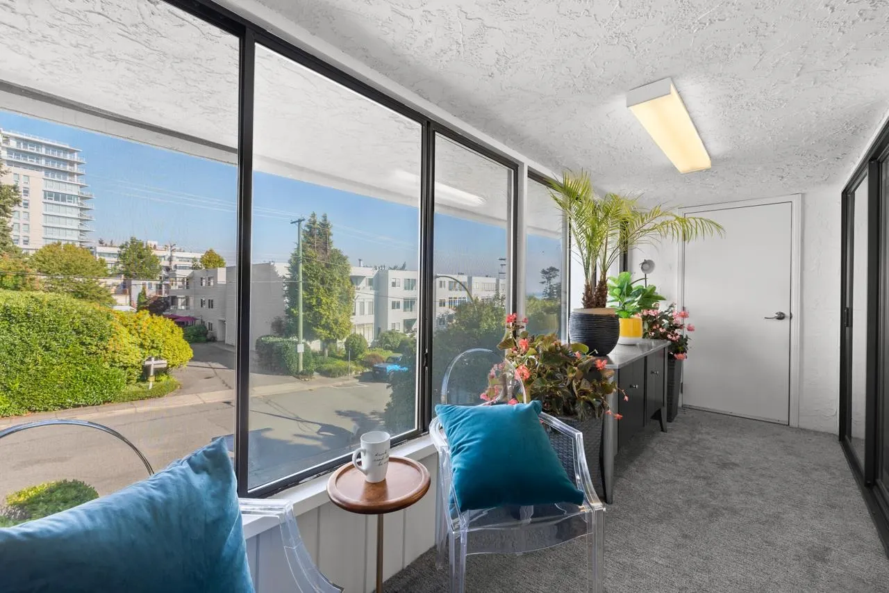 302 1355 Winter Street