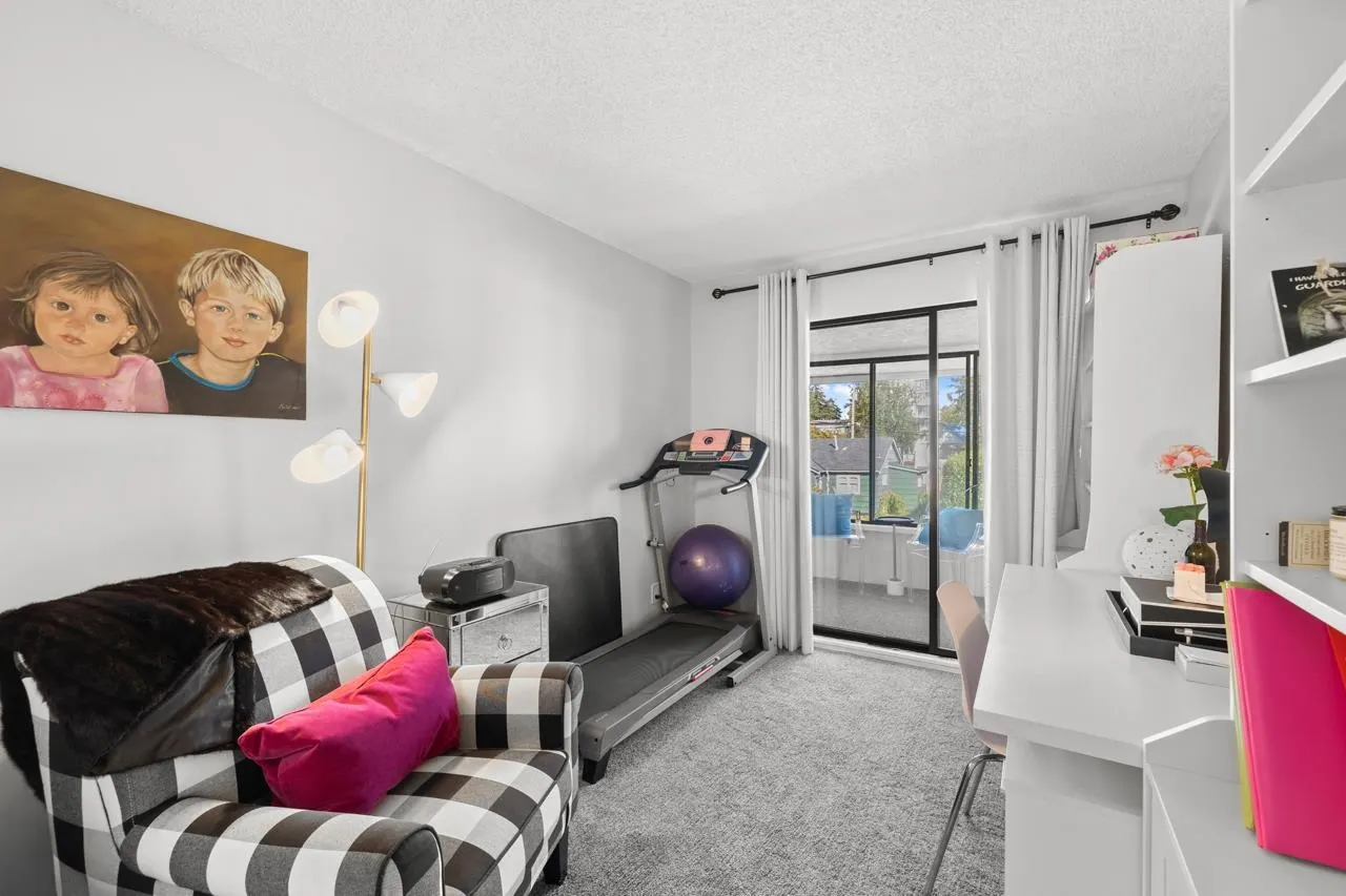 302 1355 Winter Street