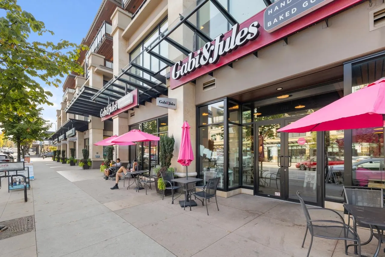 406 4788 Hastings Street