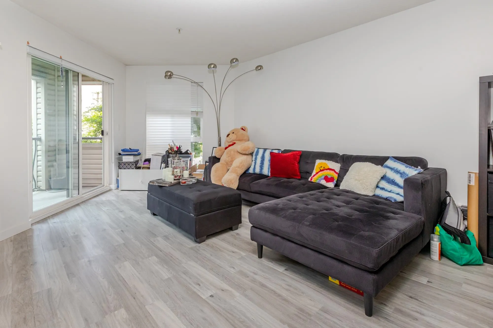 208 3176 Gladwin Road