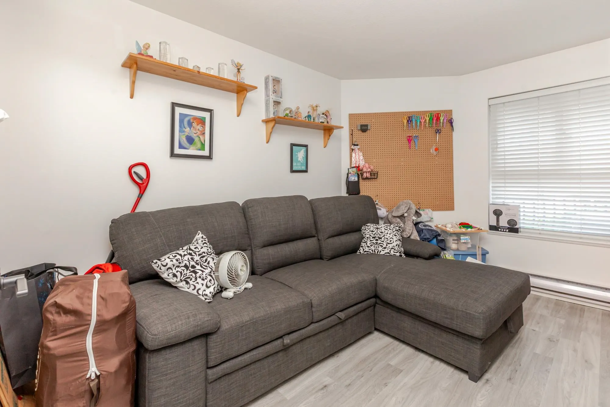 208 3176 Gladwin Road