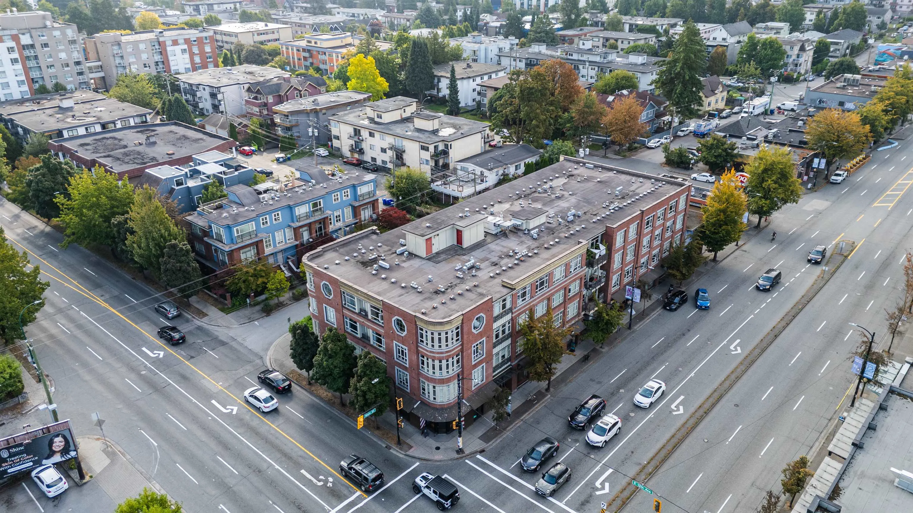 402 2828 Main Street