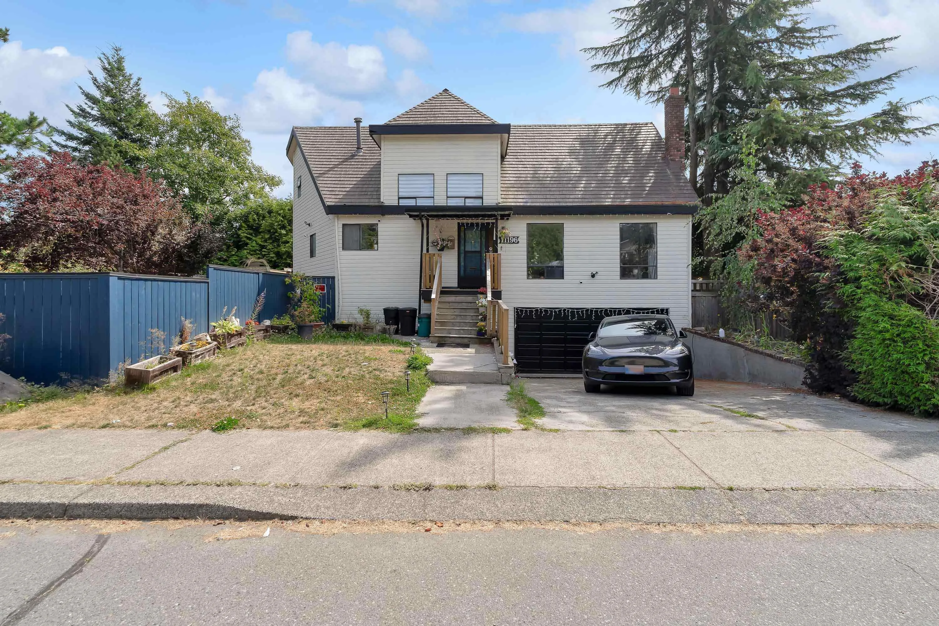 11196 Monroe Drive