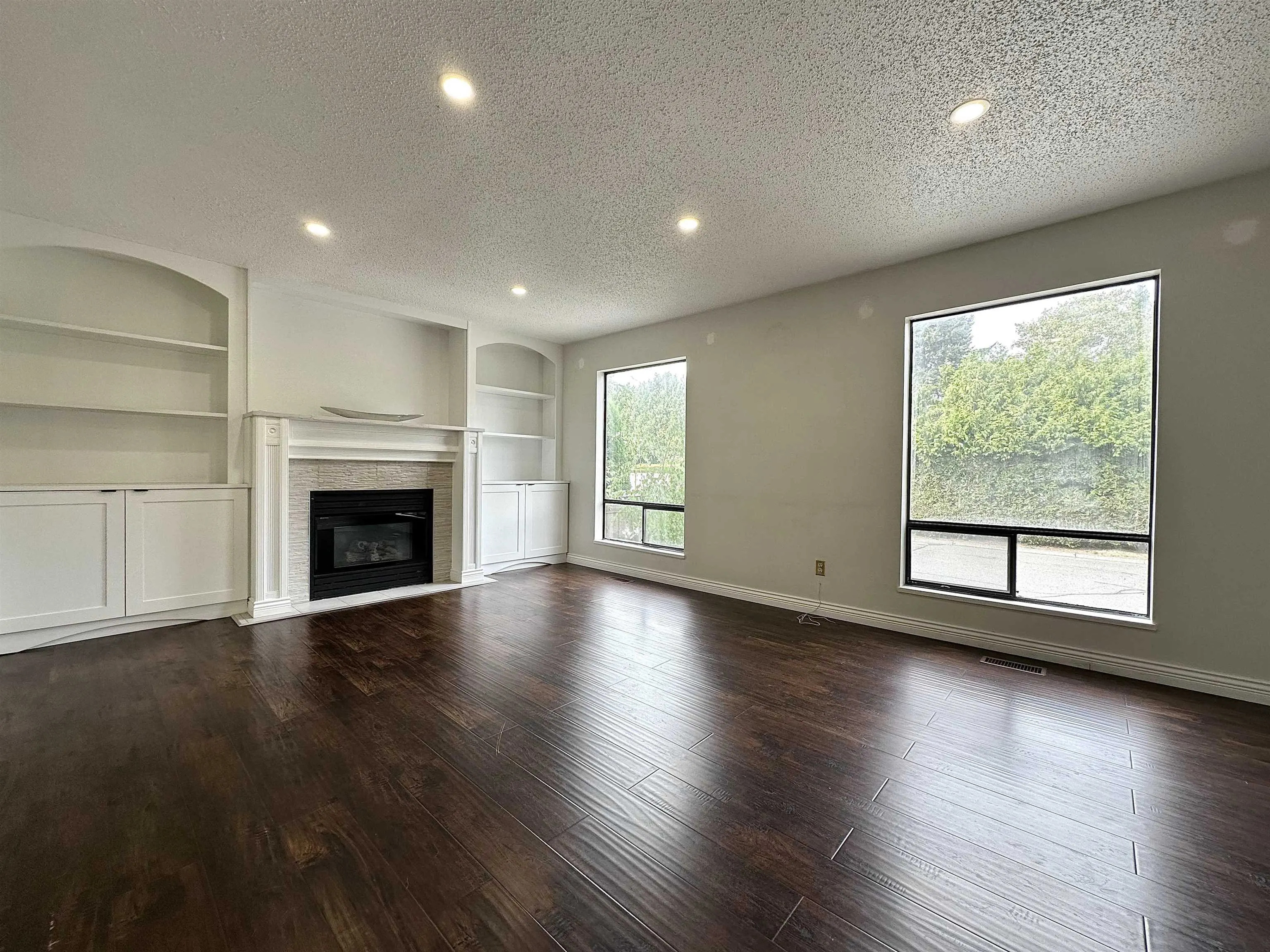 11196 Monroe Drive