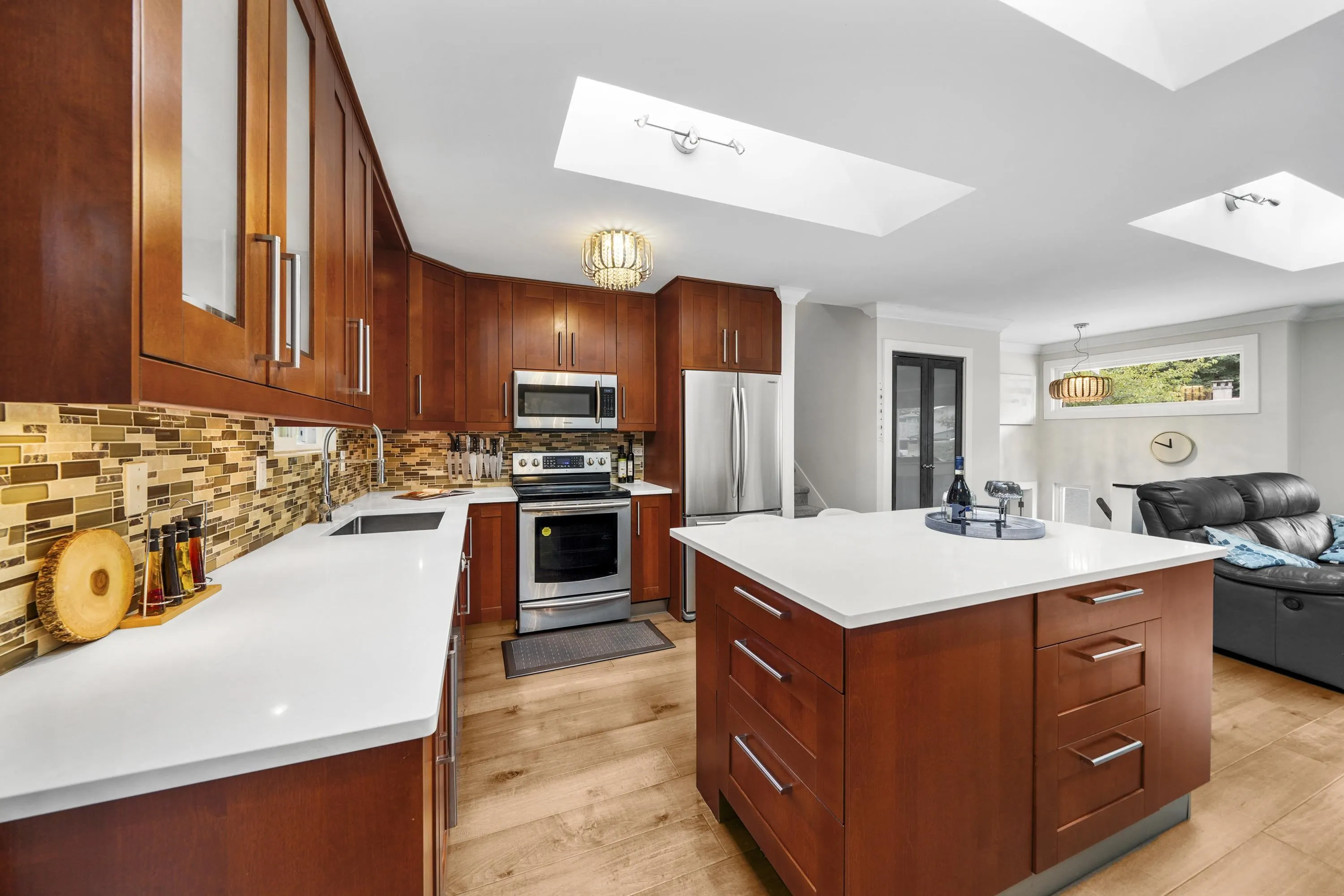 1184 Parkland Drive