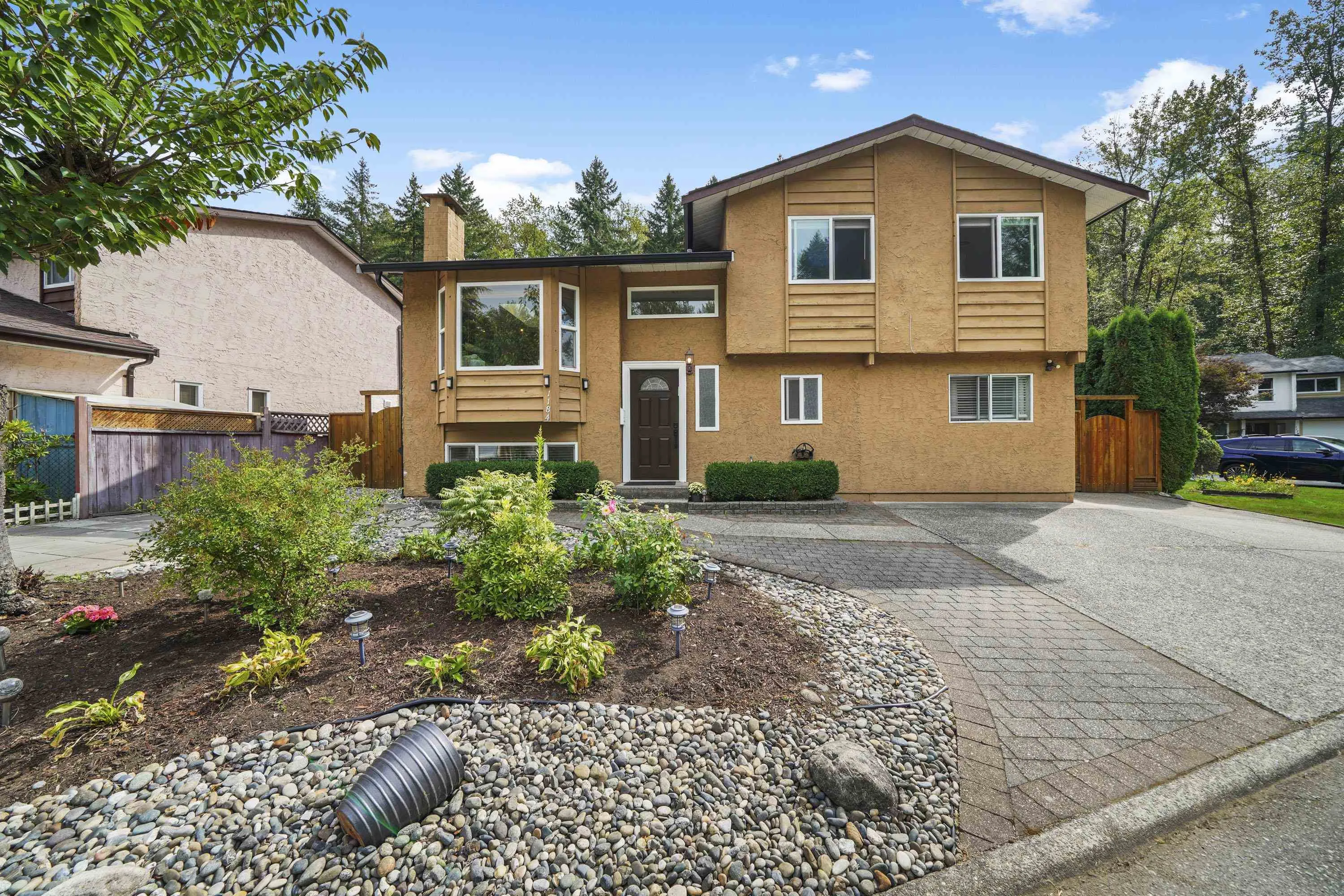 1184 Parkland Drive