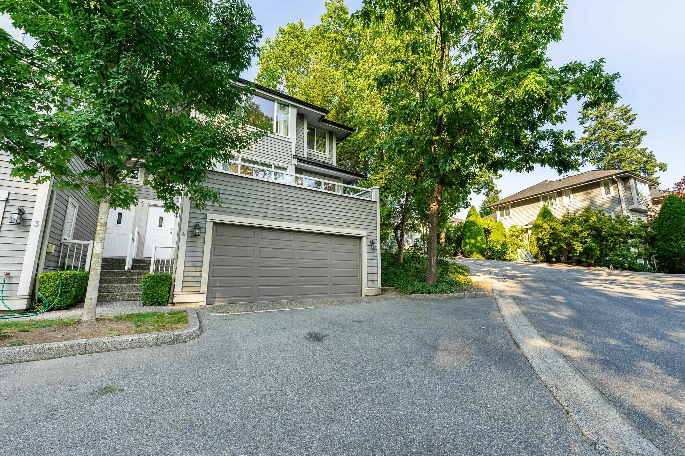 4 181 Ravine Drive