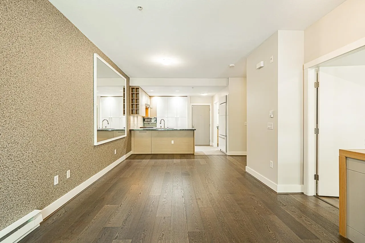 119 5928 Birney Avenue