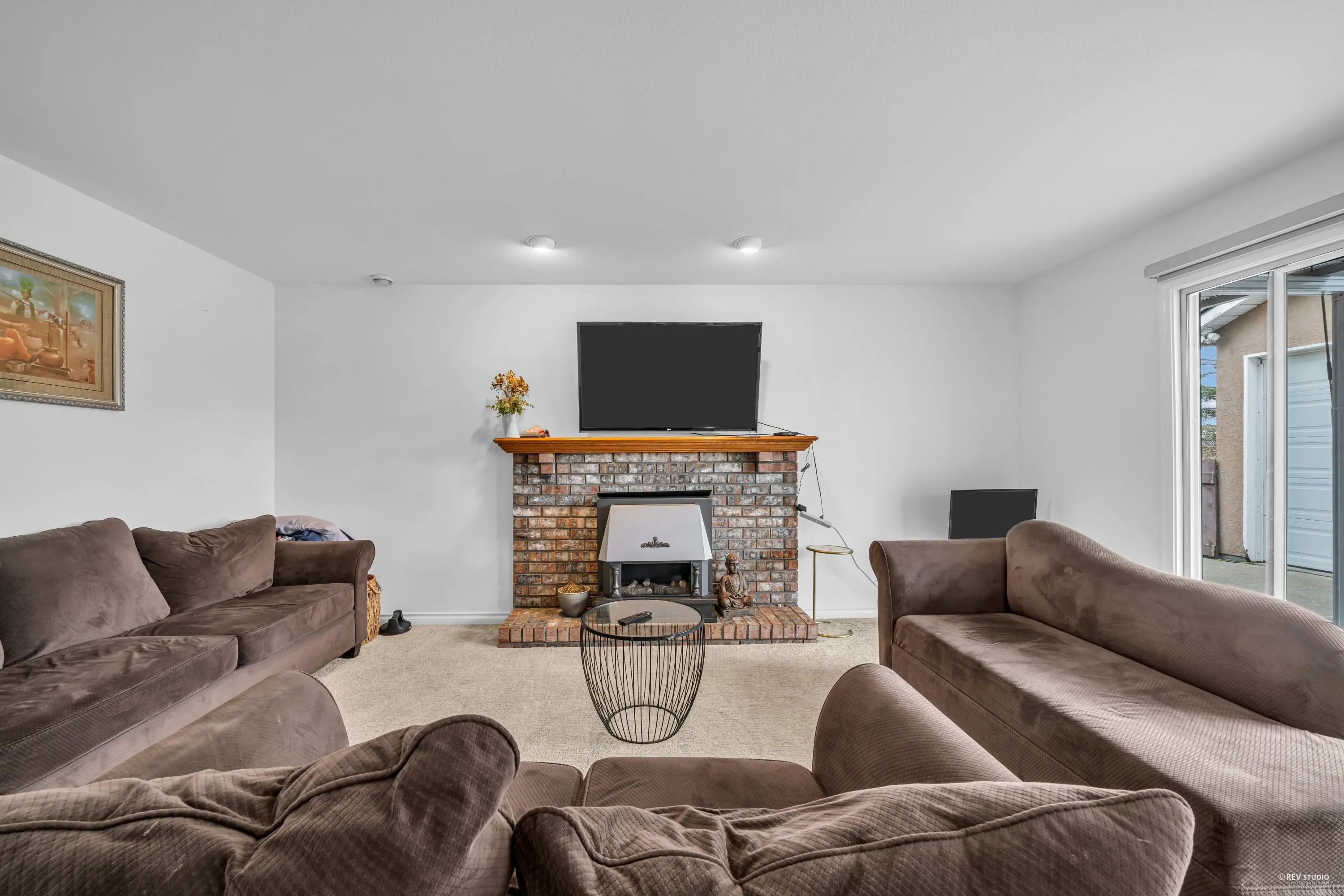 6585 Holly Park Drive