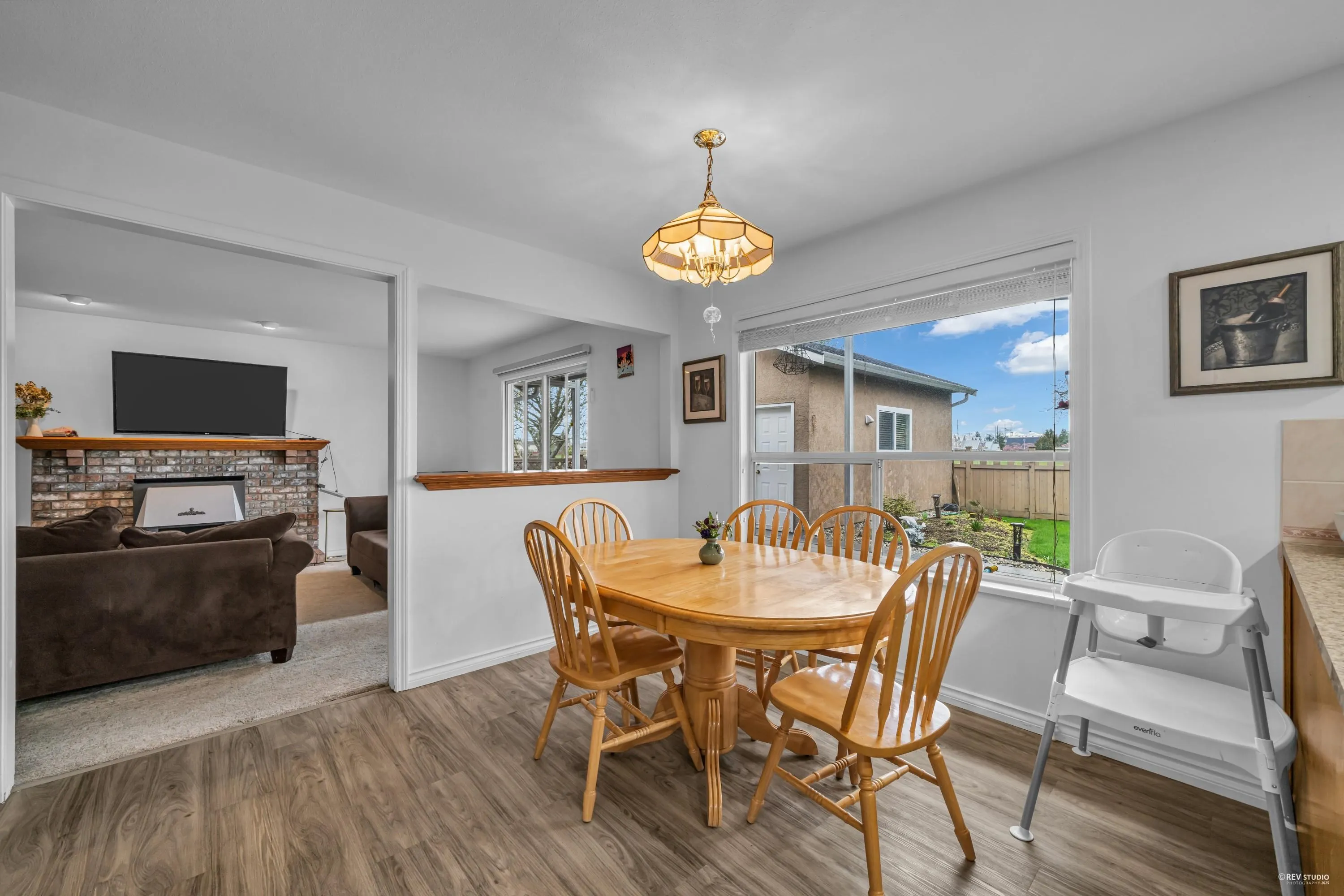 6585 Holly Park Drive