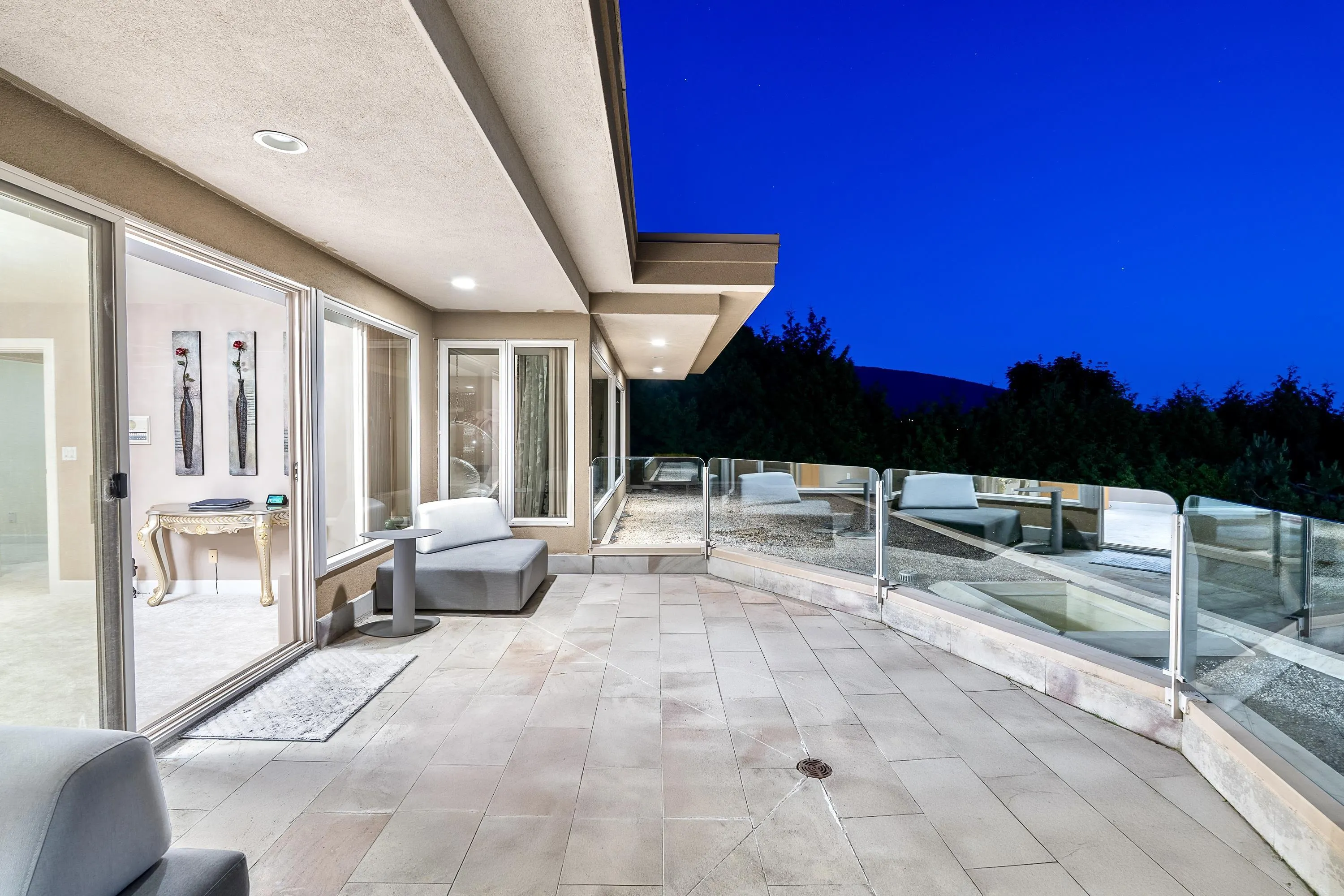 848 Eyremount Drive