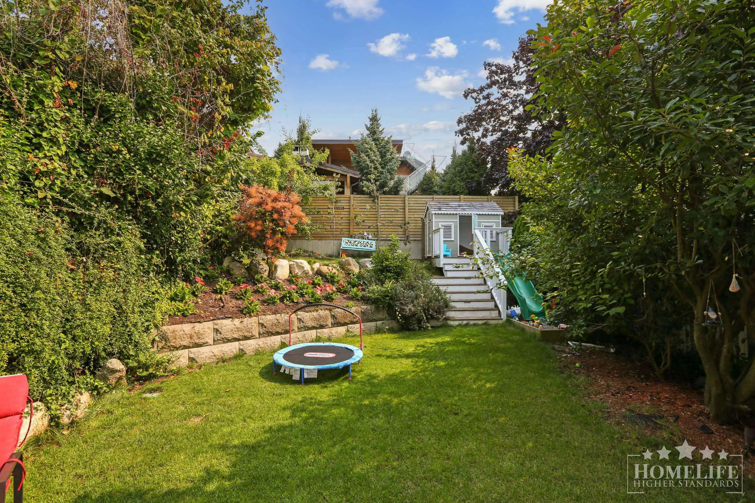 942 Maple Street